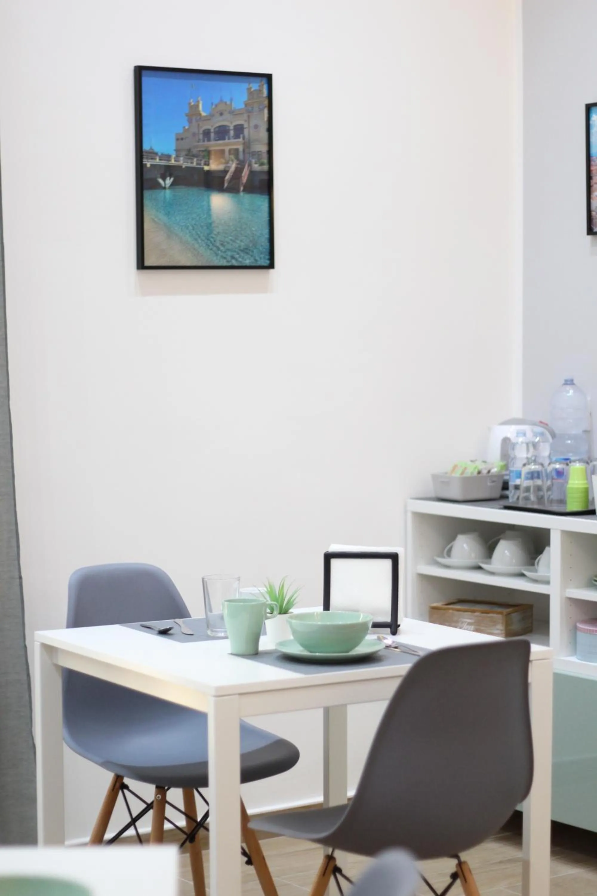 Dining area in Solli Rooms