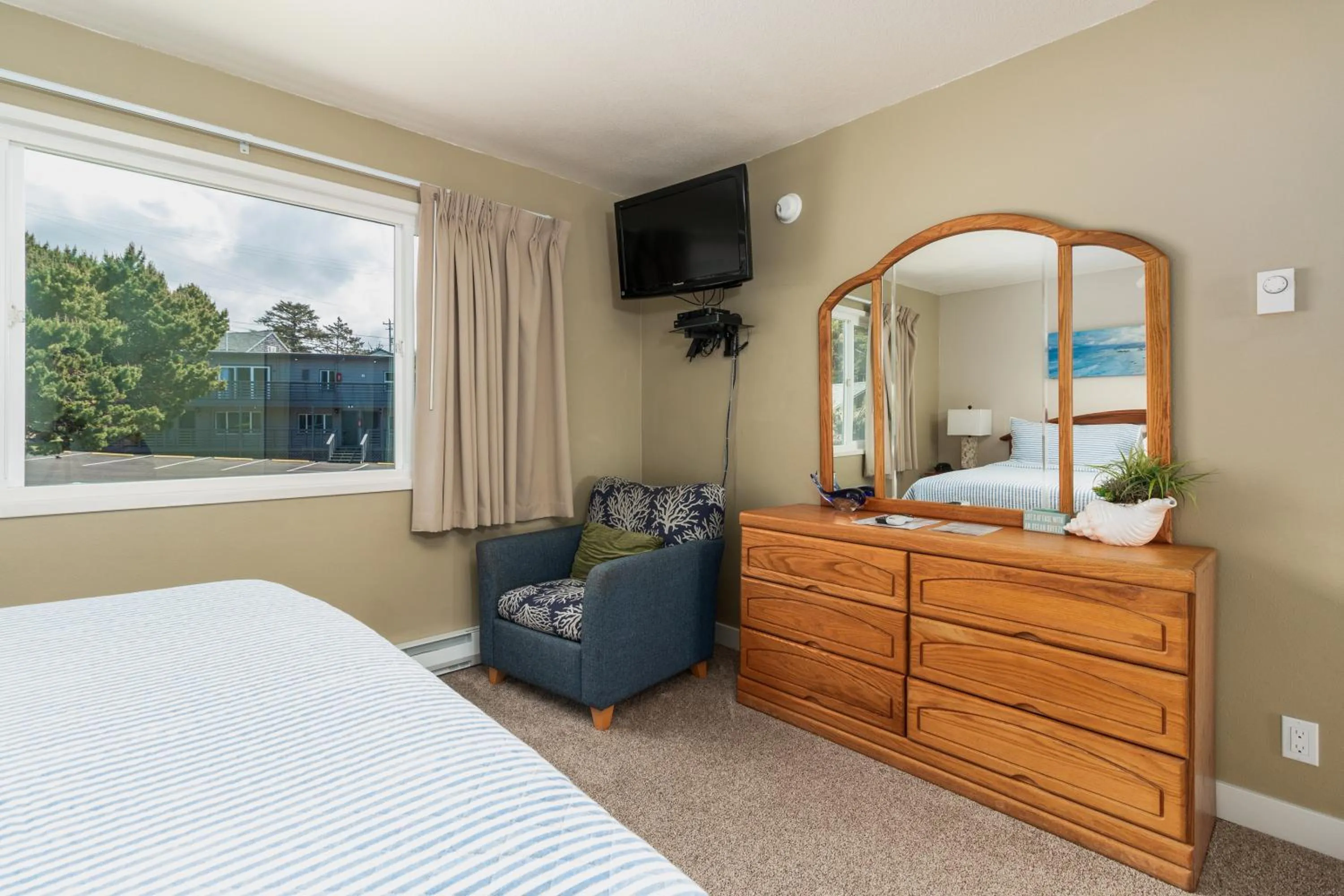 Bedroom in Ocean Terrace Condominiums