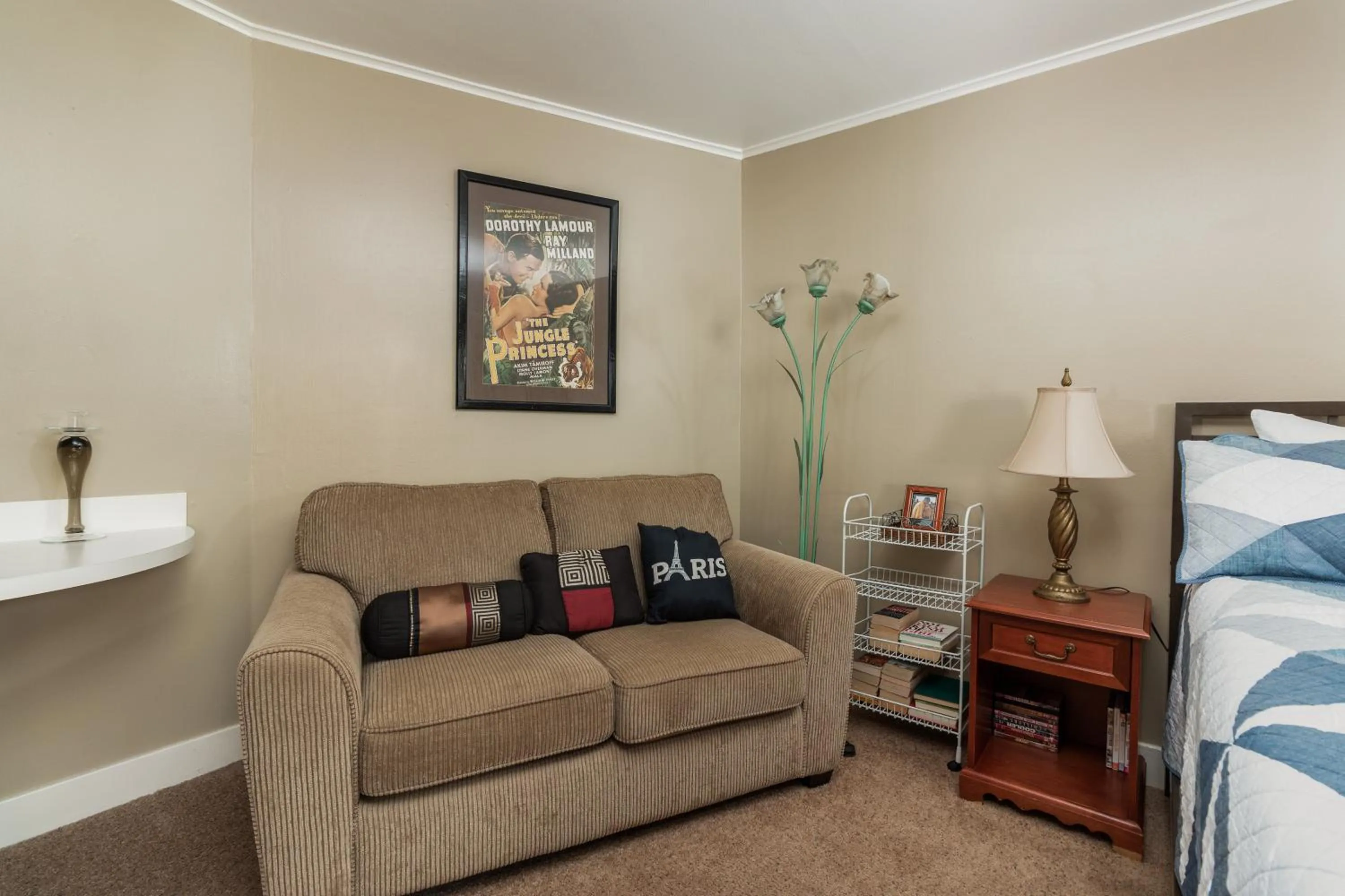 Living room in Ocean Terrace Condominiums
