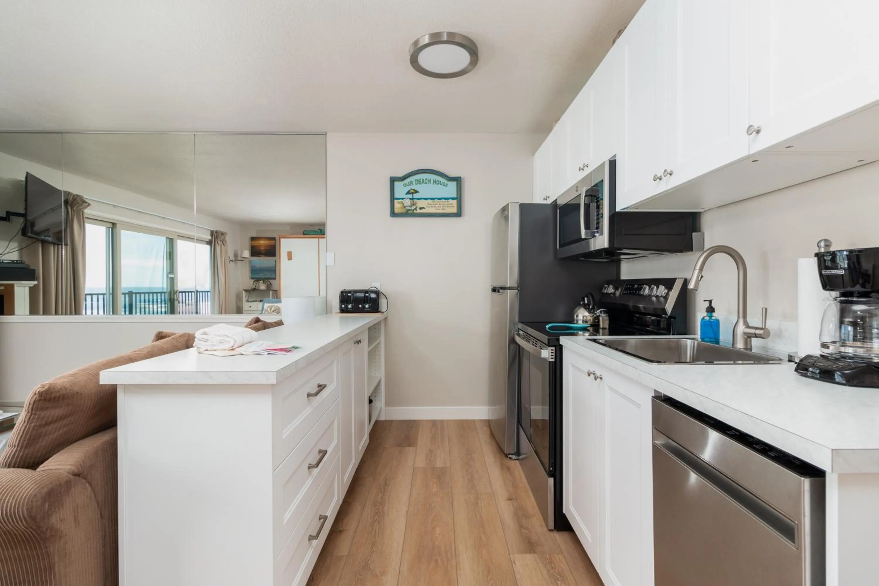 Kitchen or kitchenette in Ocean Terrace Condominiums