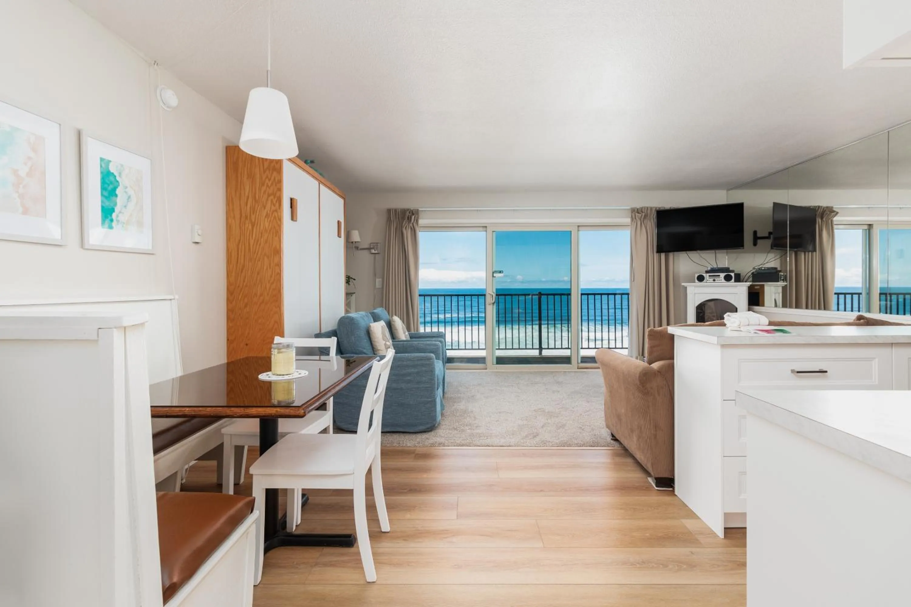 Living room in Ocean Terrace Condominiums