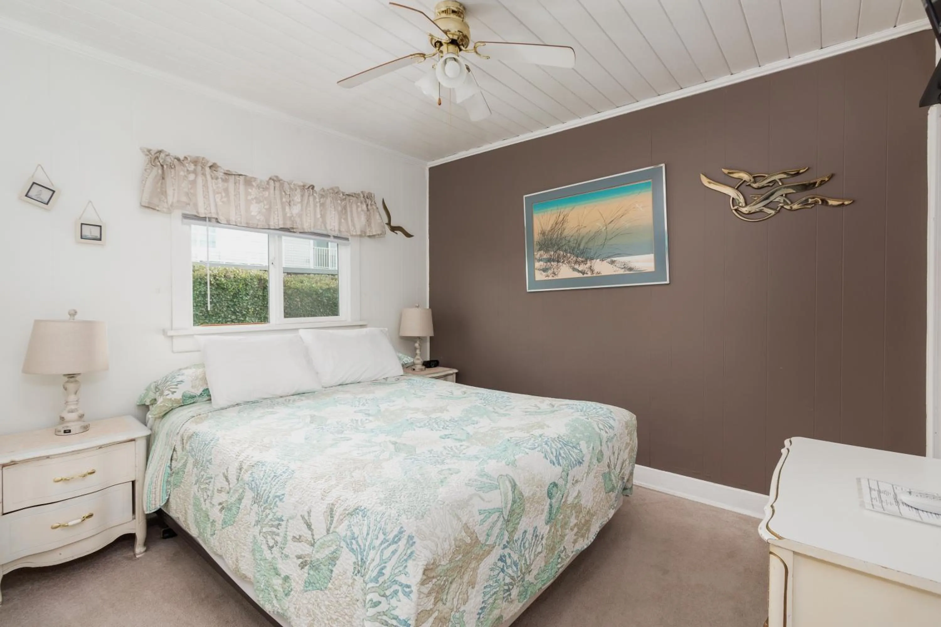 Bedroom in Ocean Terrace Condominiums
