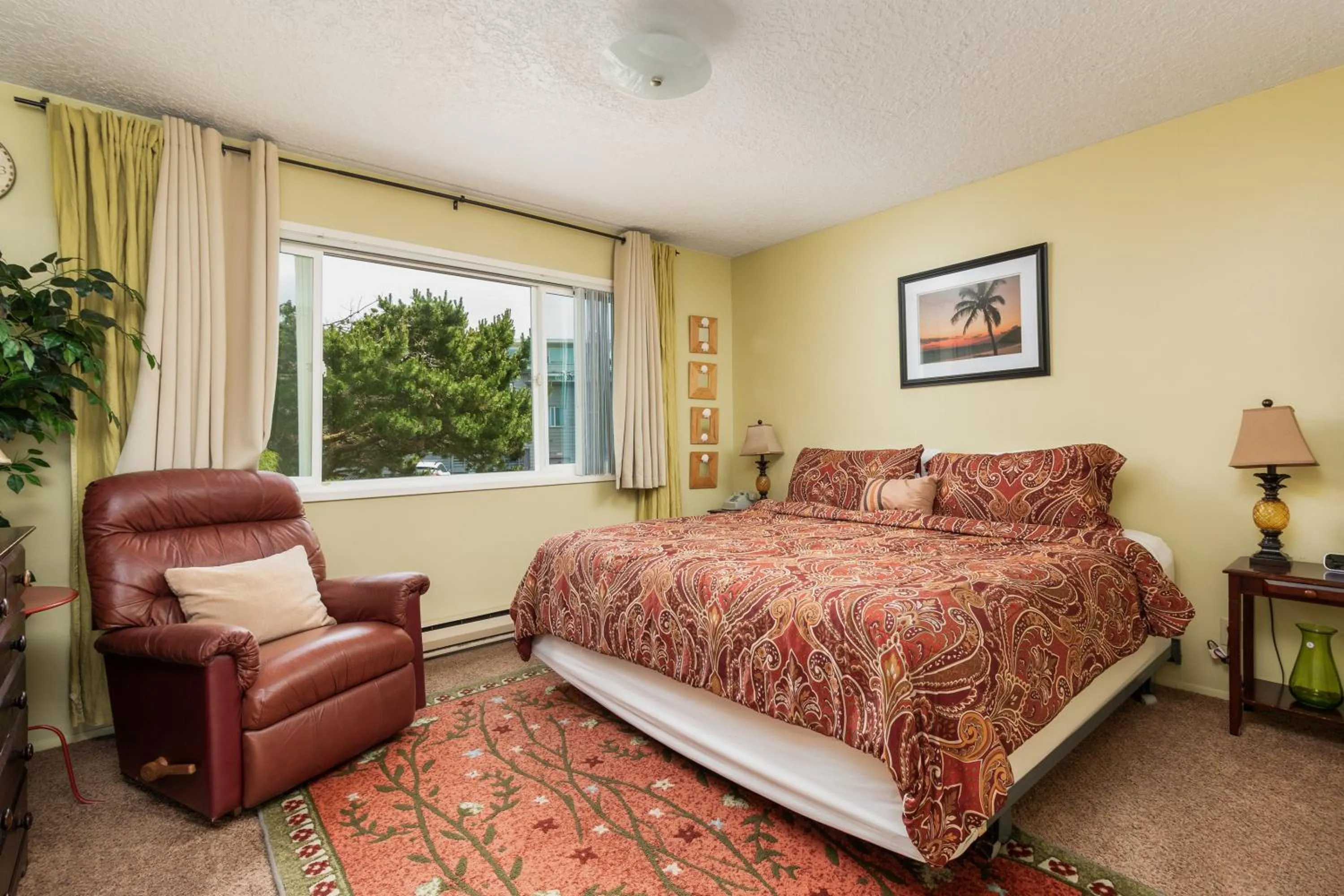 Bedroom in Ocean Terrace Condominiums