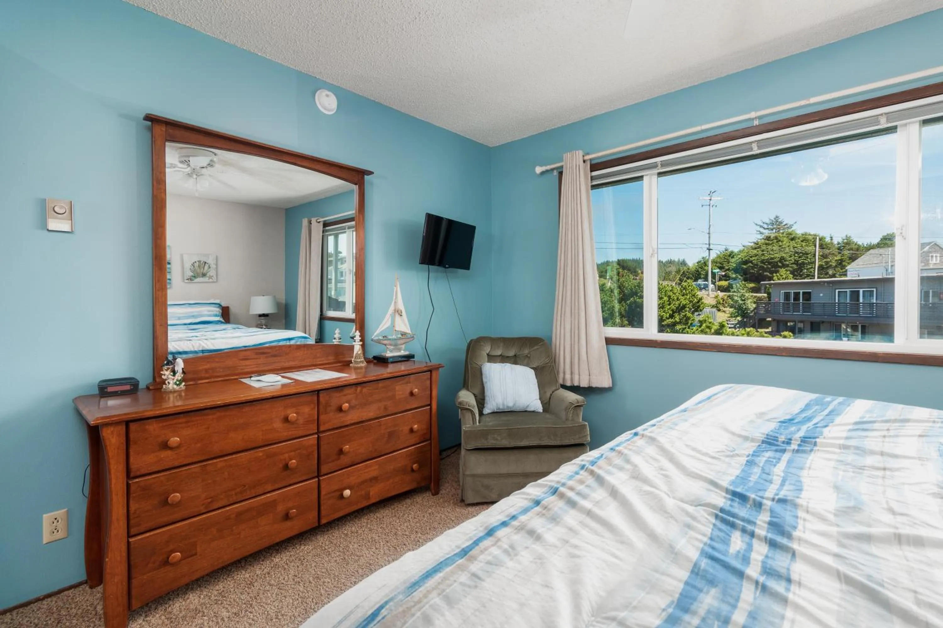 Bedroom in Ocean Terrace Condominiums