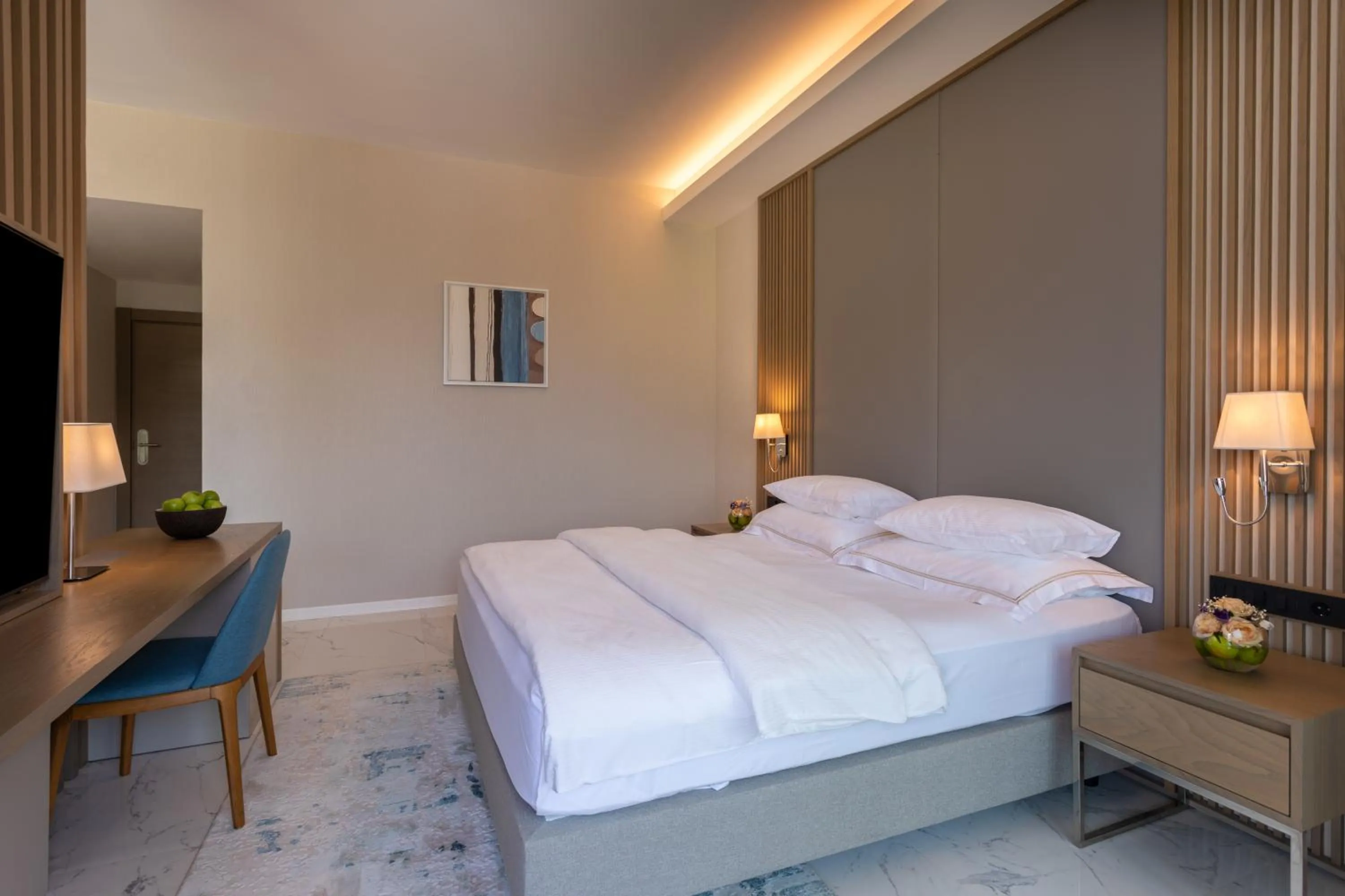 Bed in Hyatt Regency Kotor Bay Resort