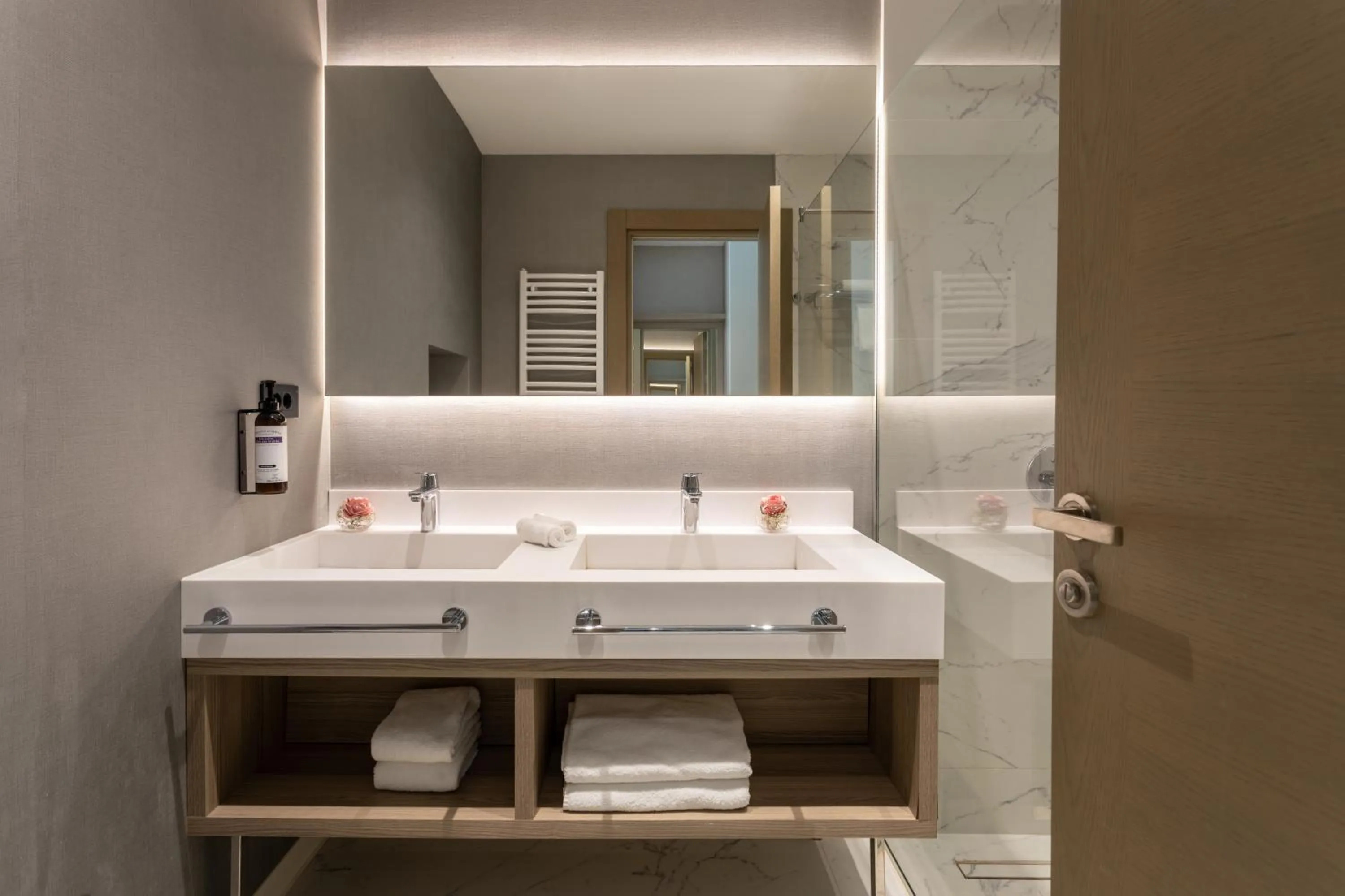 Bathroom in Hyatt Regency Kotor Bay Resort