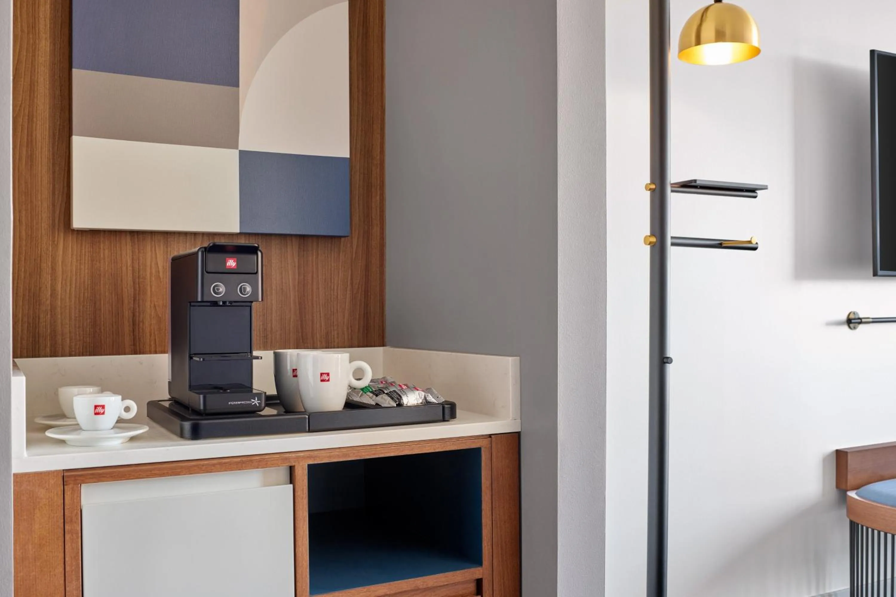 Photo of the whole room in Le Méridien St. Louis Clayton