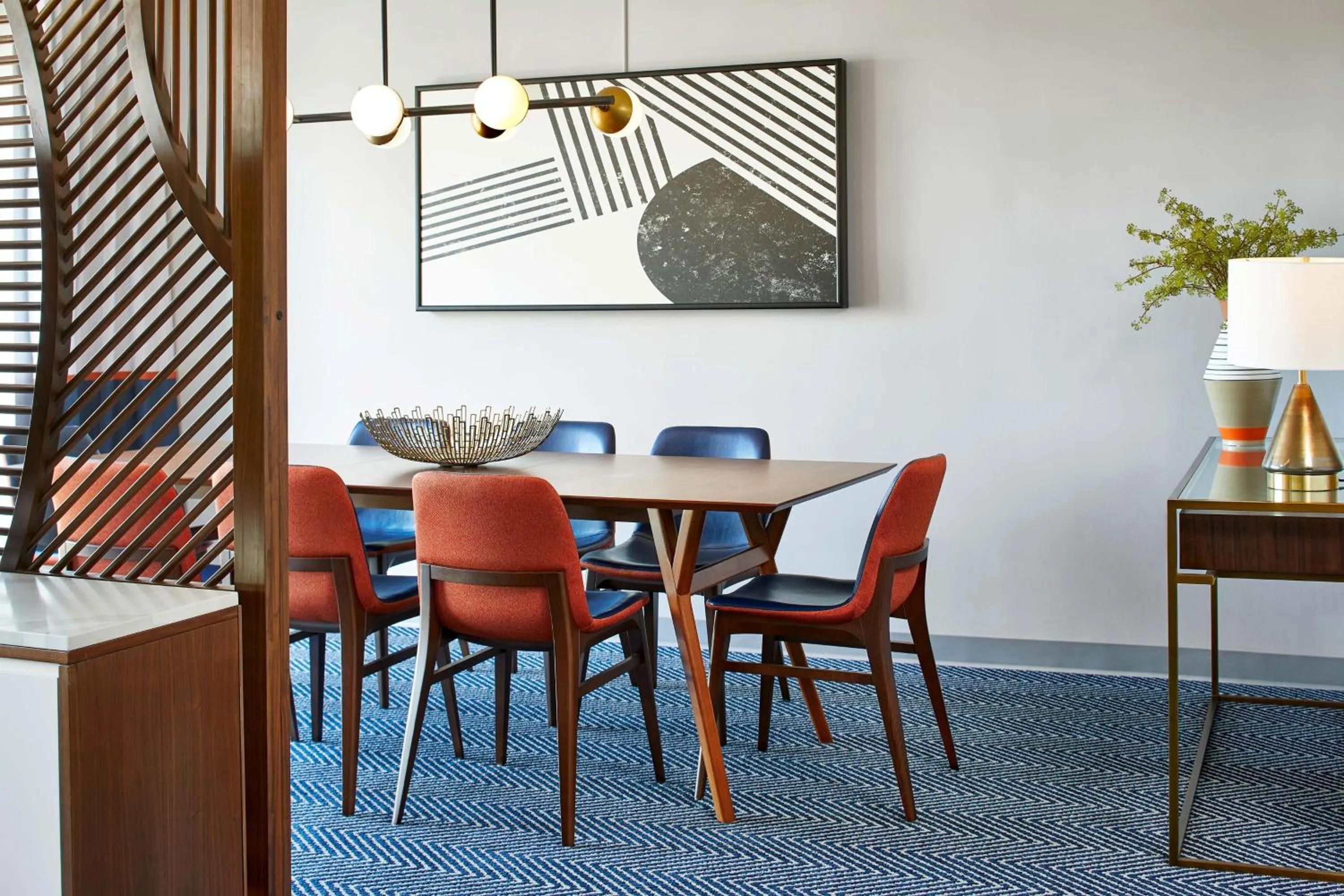 Photo of the whole room in Le Méridien St. Louis Clayton