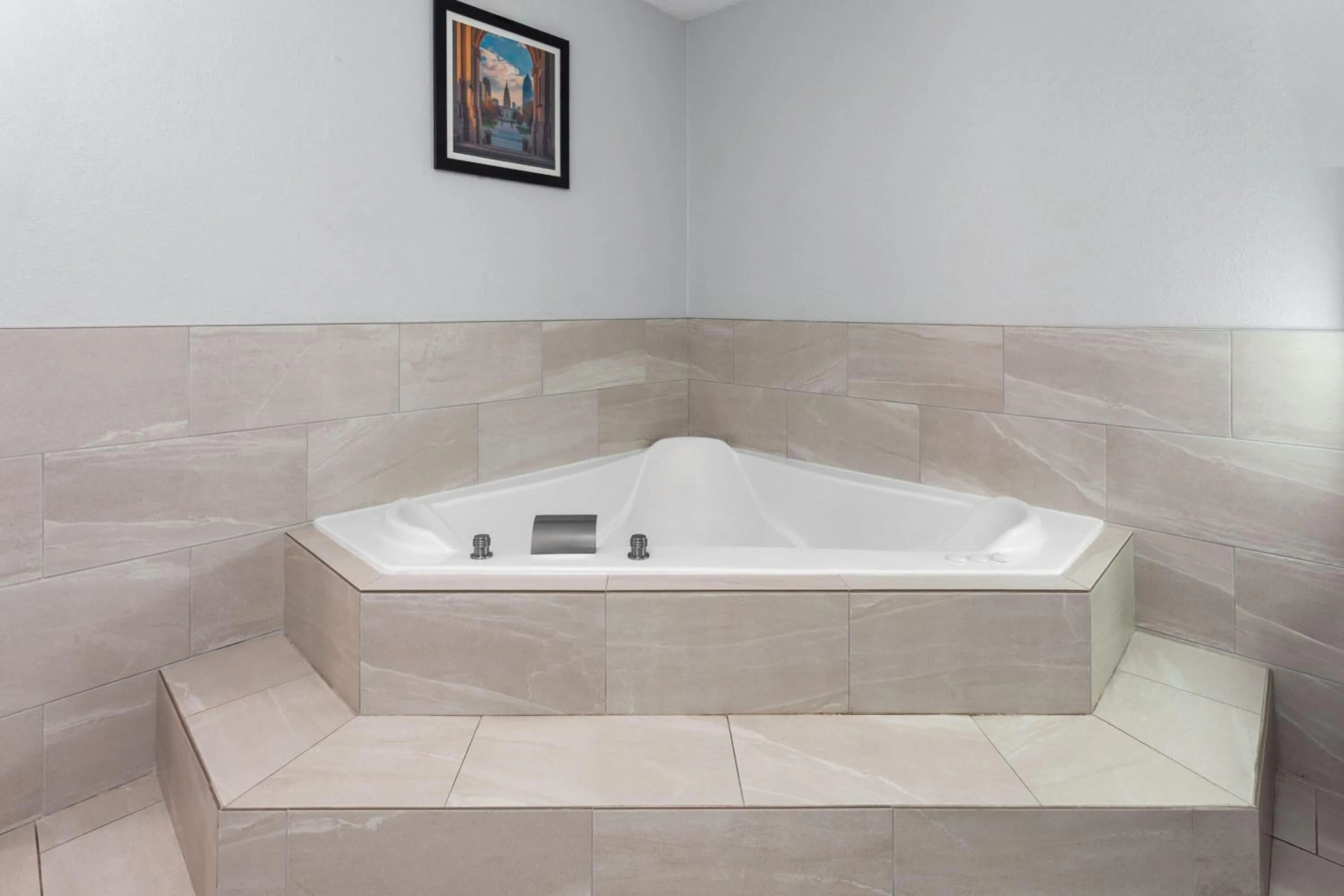 Bath in Baymont by Wyndham Indianapolis South