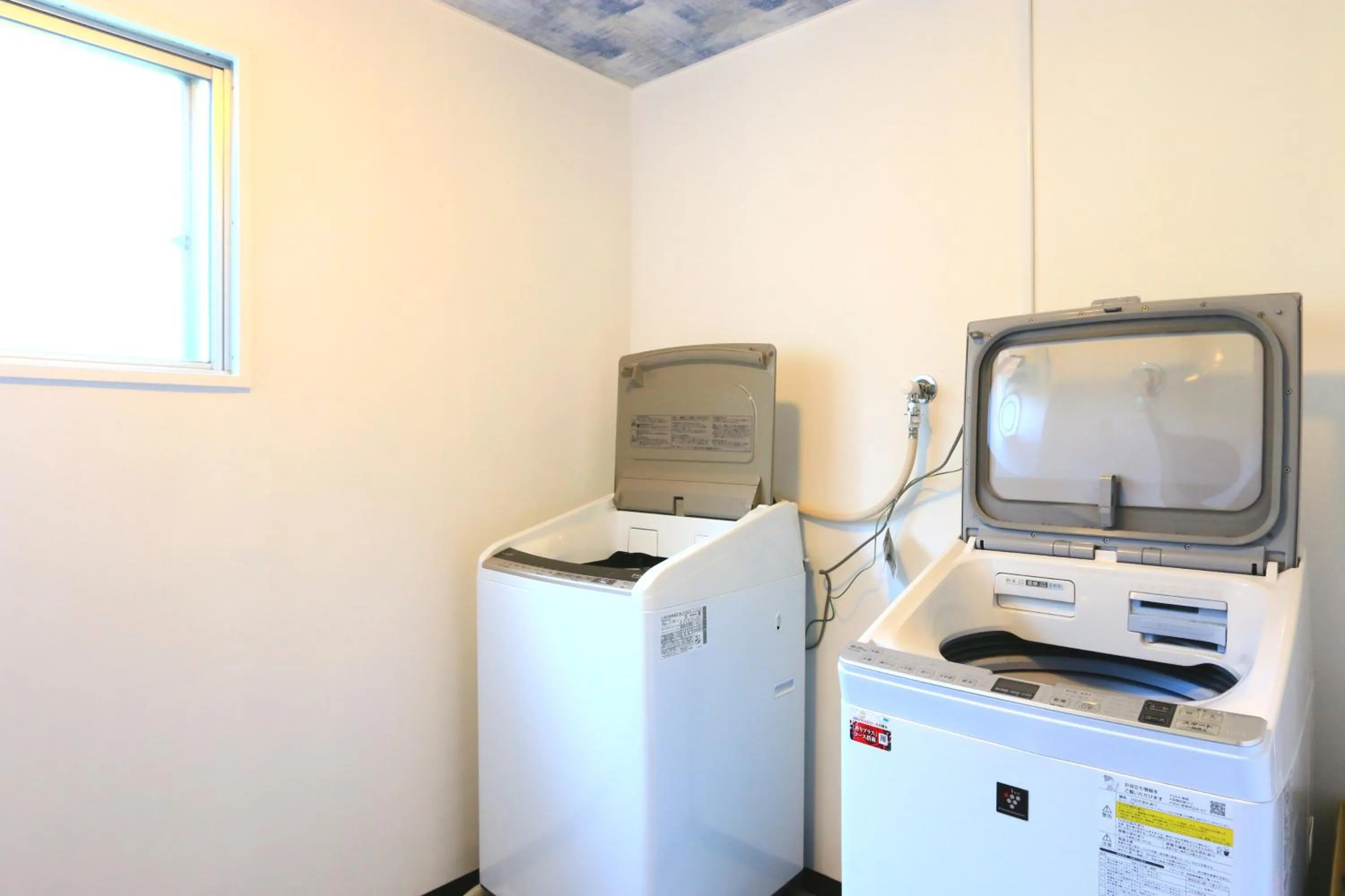 washing machine, Kitchen/Kitchenette in OceanFront YAHAN