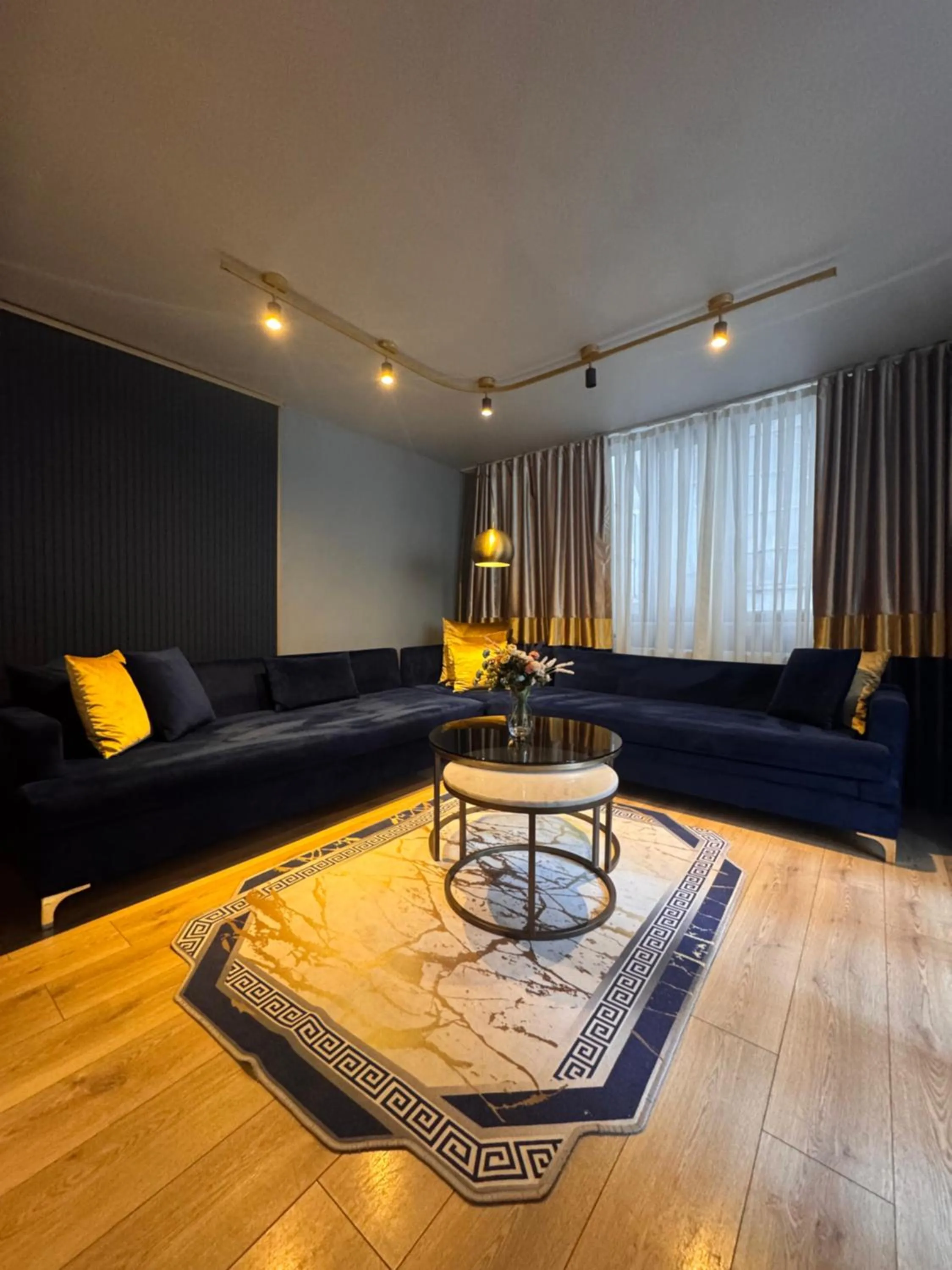 King Suite with Balcony in Lord Morgan & Exclusive Design Nişantaşı