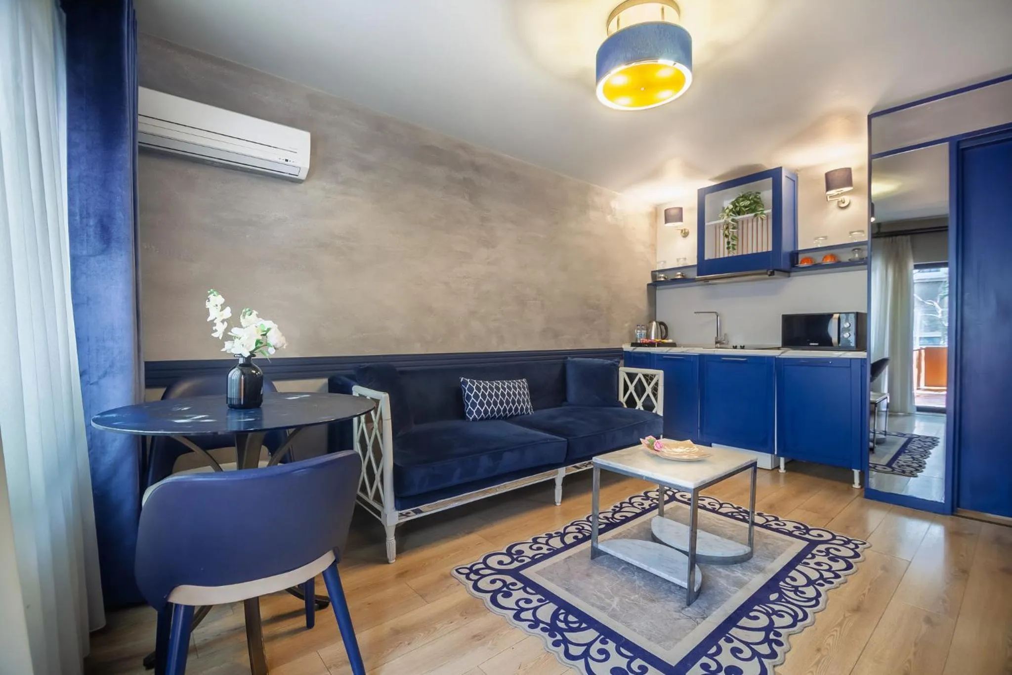 Lord Morgan & Exclusive Design Nişantaşı