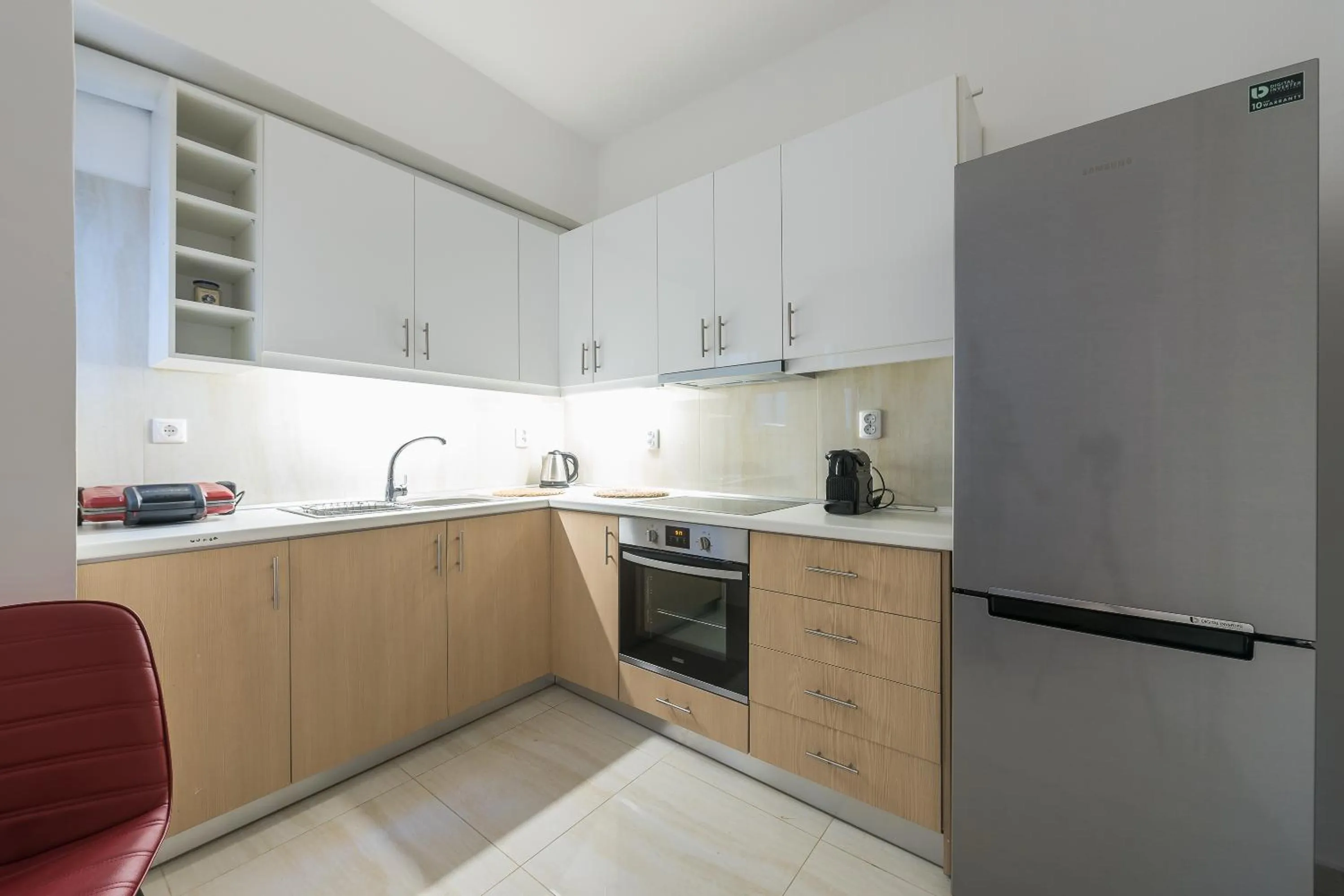 Victoria Queens Suites Apartments