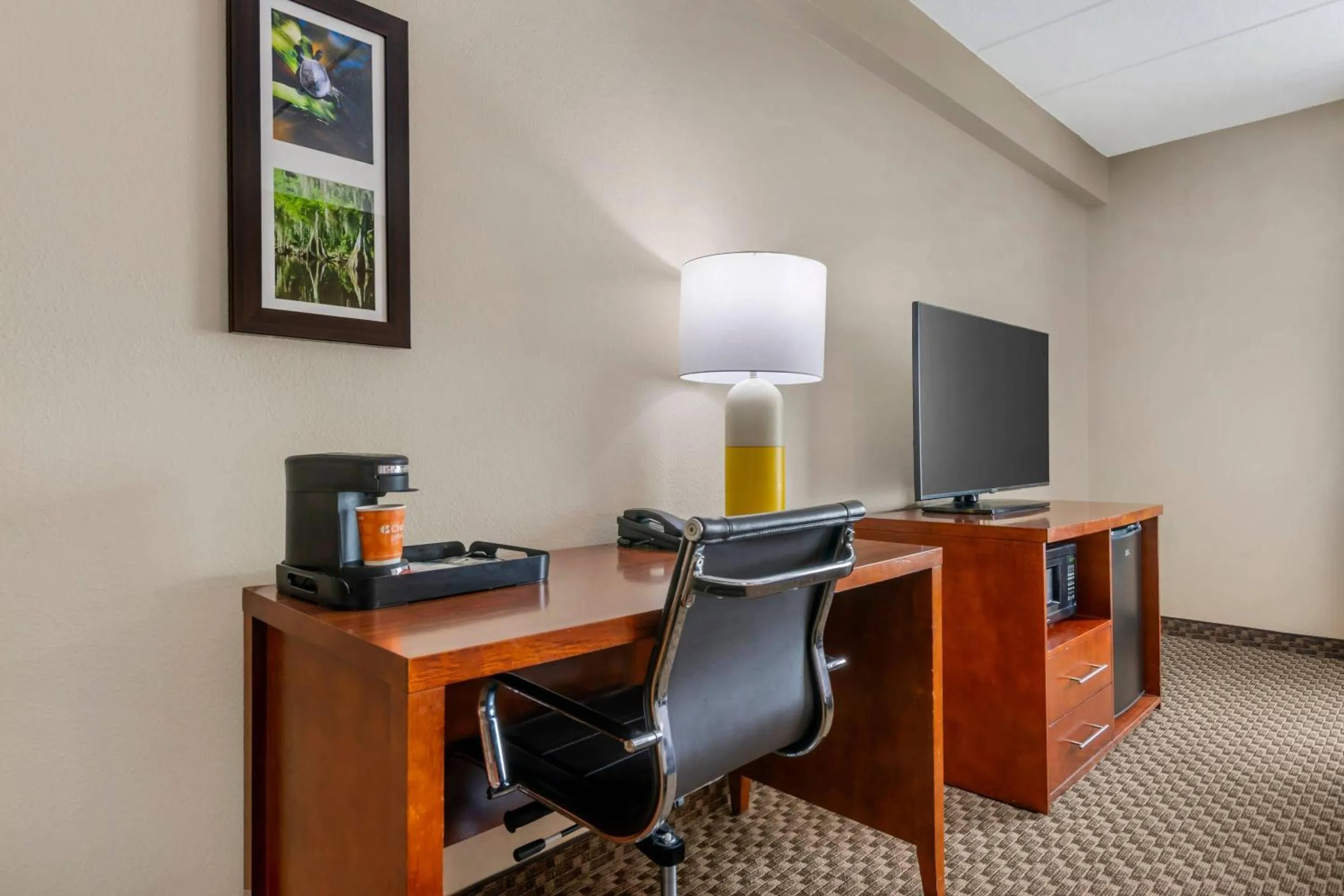 Bedroom in Comfort Inn & Suites Wildwood - The Villages