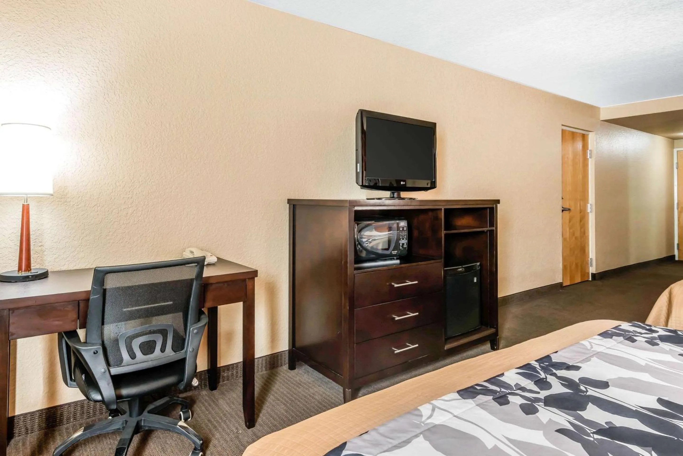 Bedroom, Bed in Sleep Inn & Suites Ocala