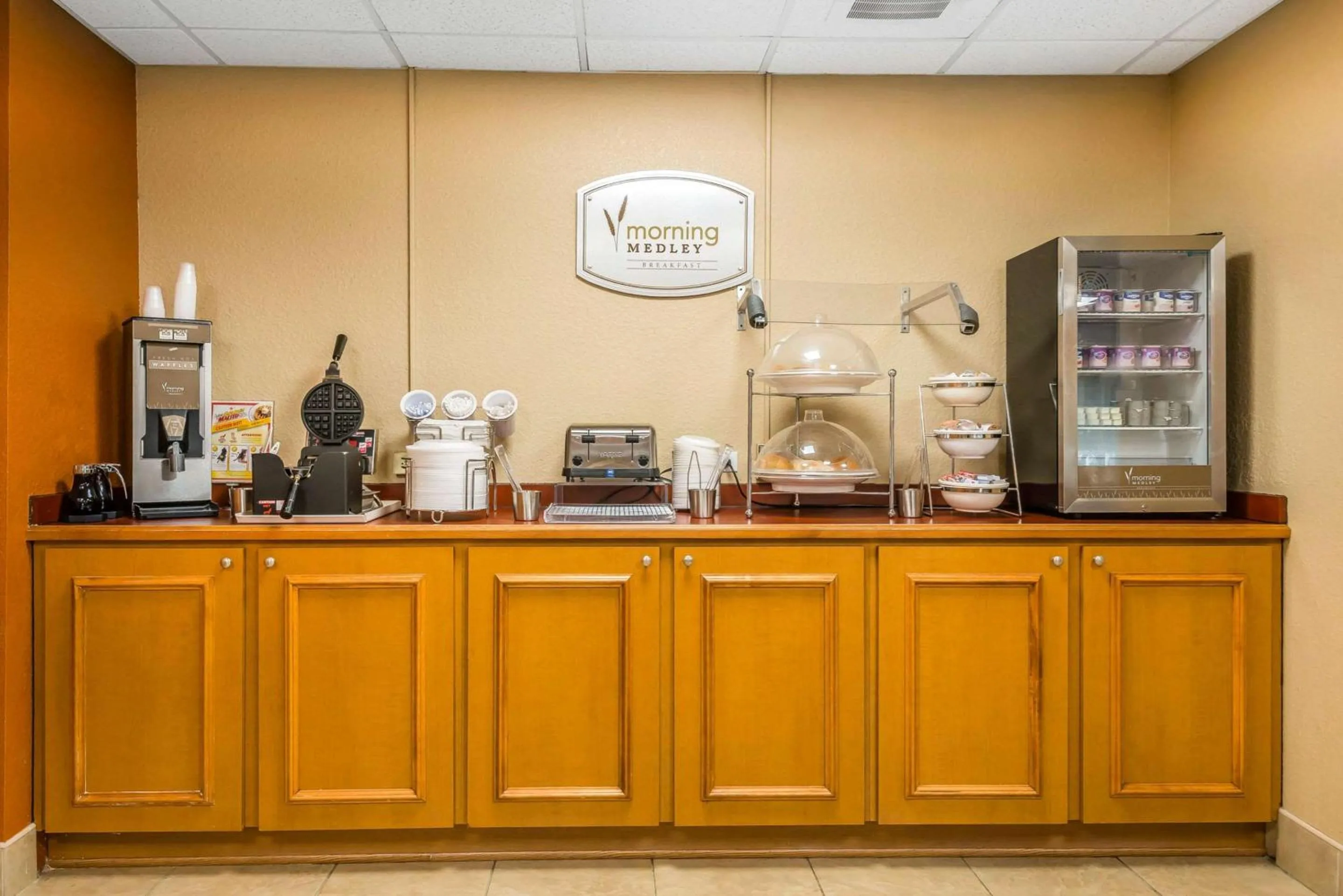 Restaurant/places to eat in Sleep Inn & Suites Ocala