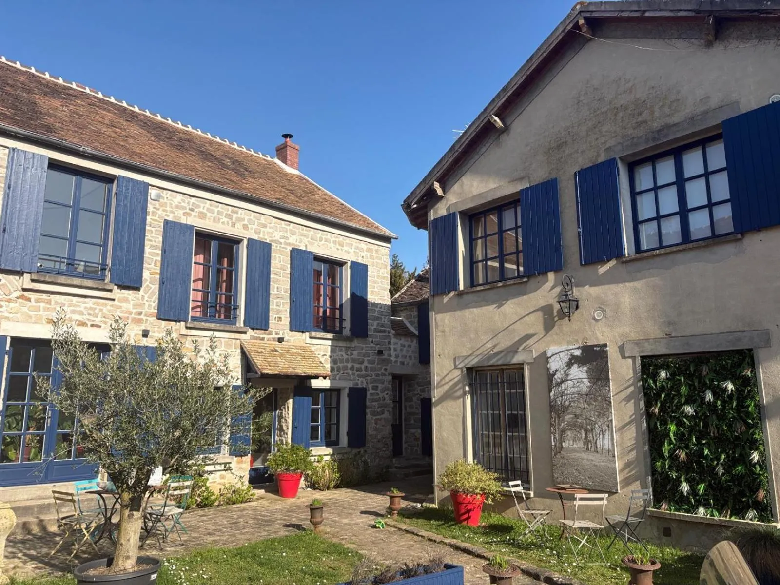 Property building in ARTEMIS SUITE