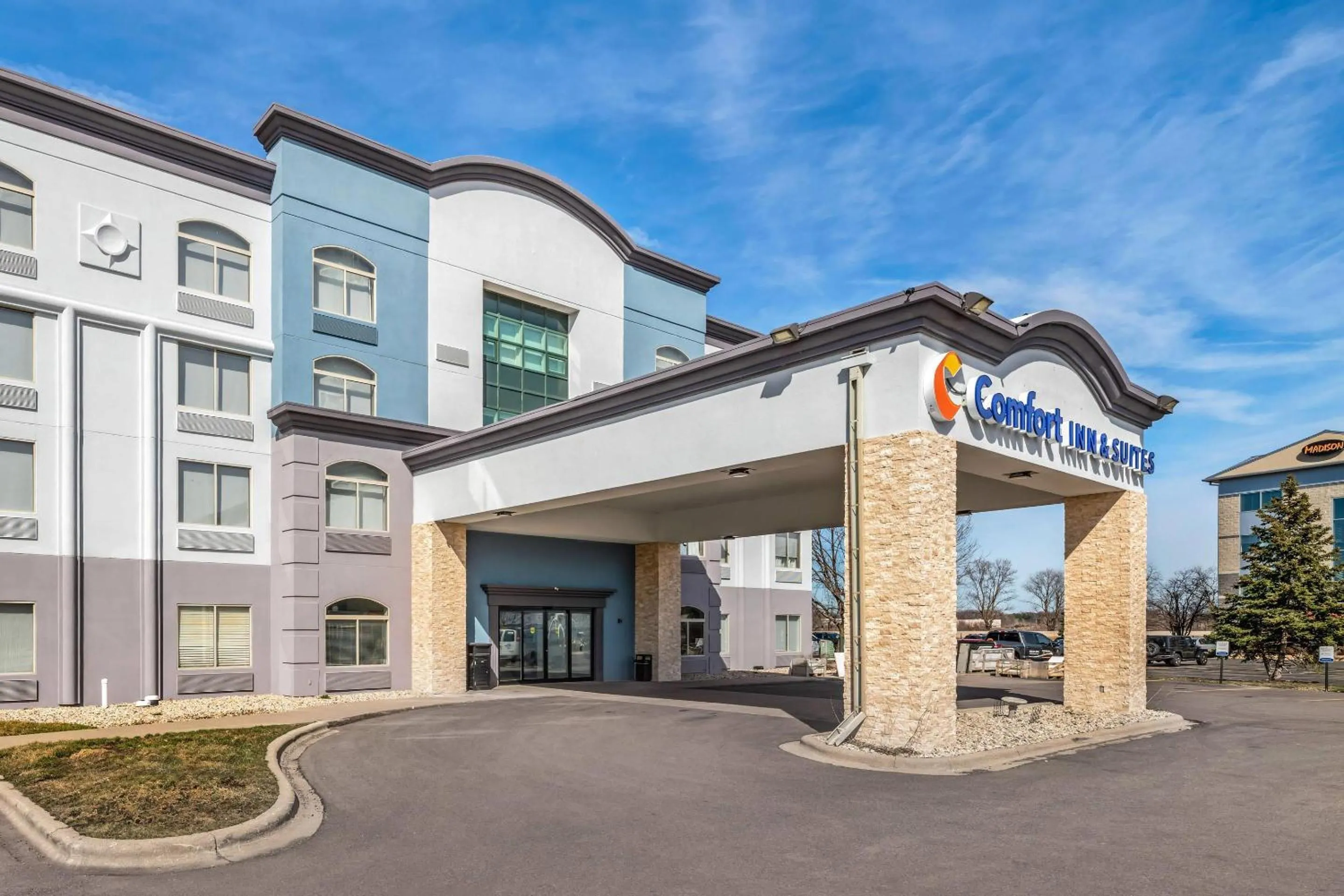 Property building in Comfort Inn & Suites Madison East Interstate I-90