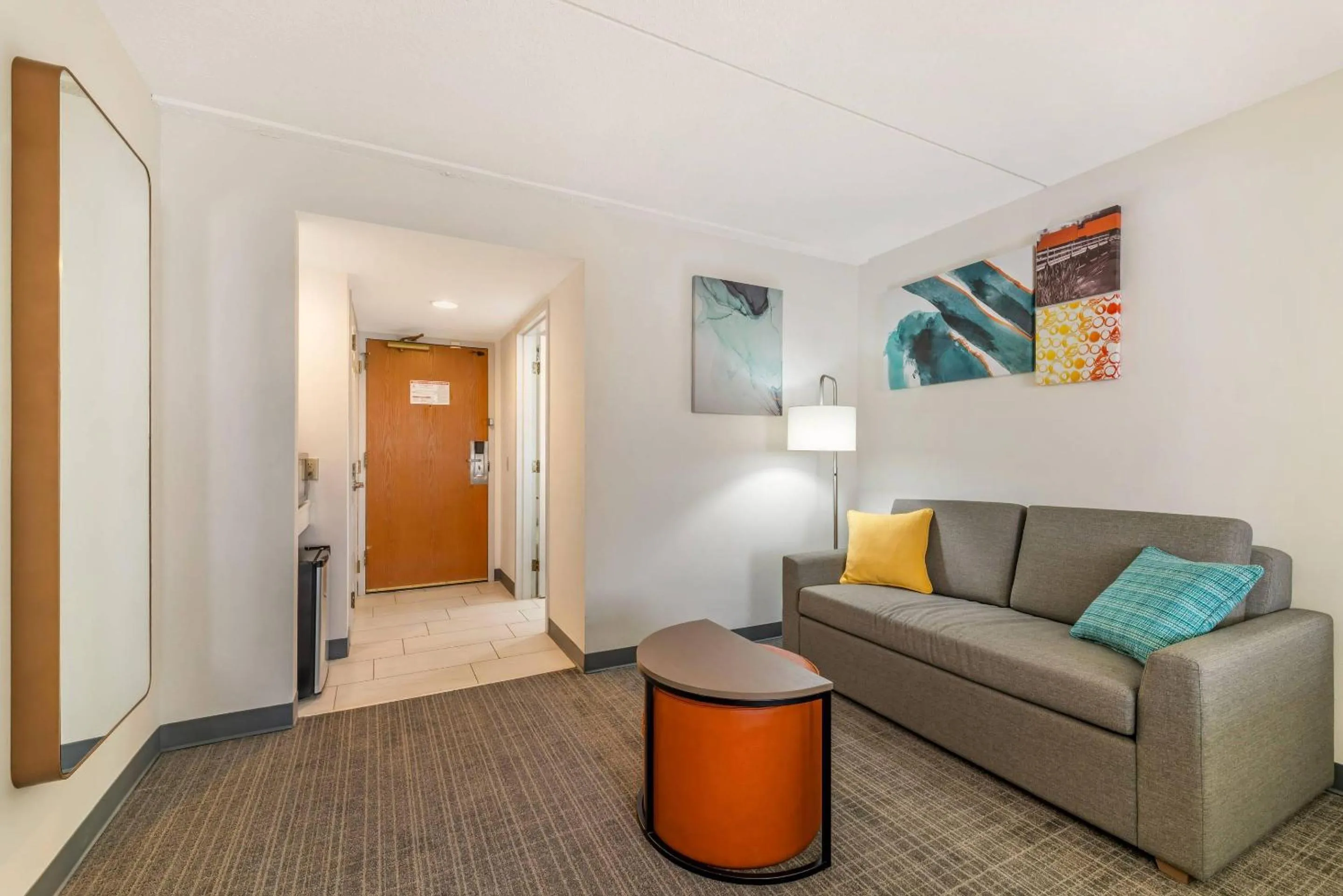 Bedroom in Comfort Inn & Suites Madison East Interstate I-90