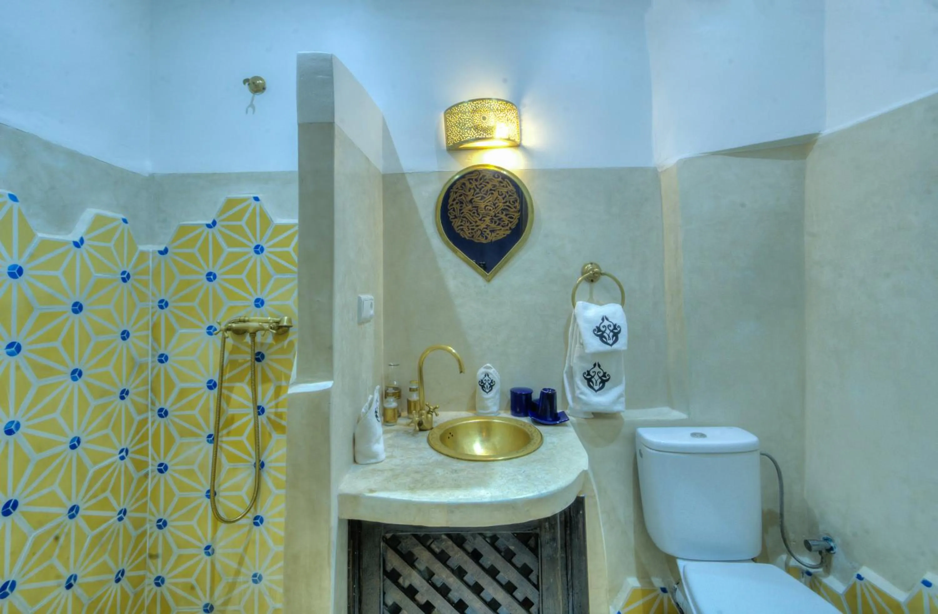 Bathroom in Riad Art & Emotions Boutique Hotel & Spa