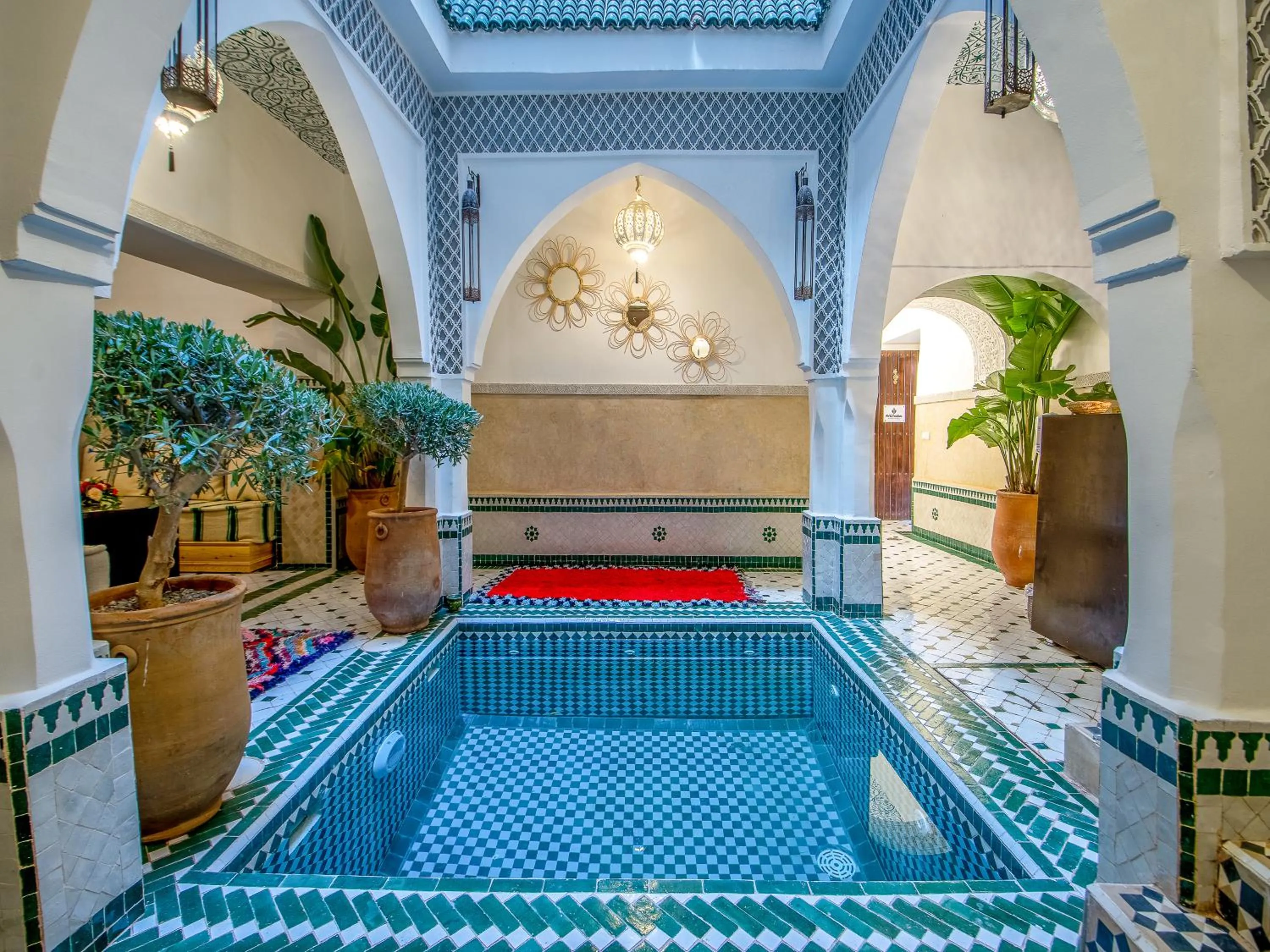 Swimming pool in Riad Art & Emotions Boutique Hotel & Spa