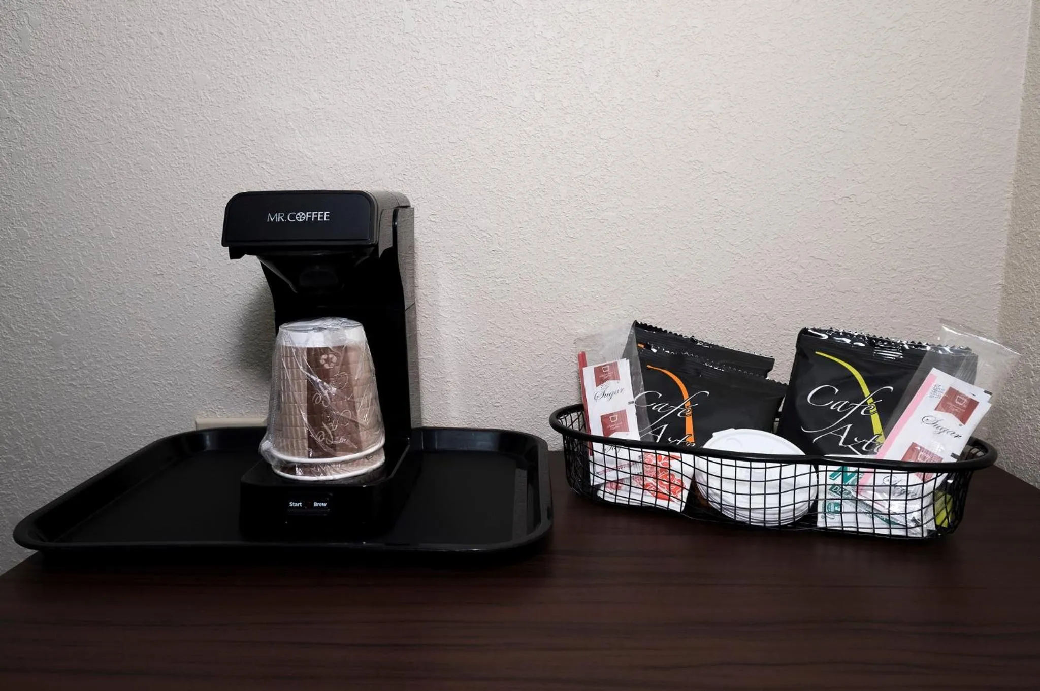 Photo of the whole room in Red Roof Inn Lancaster
