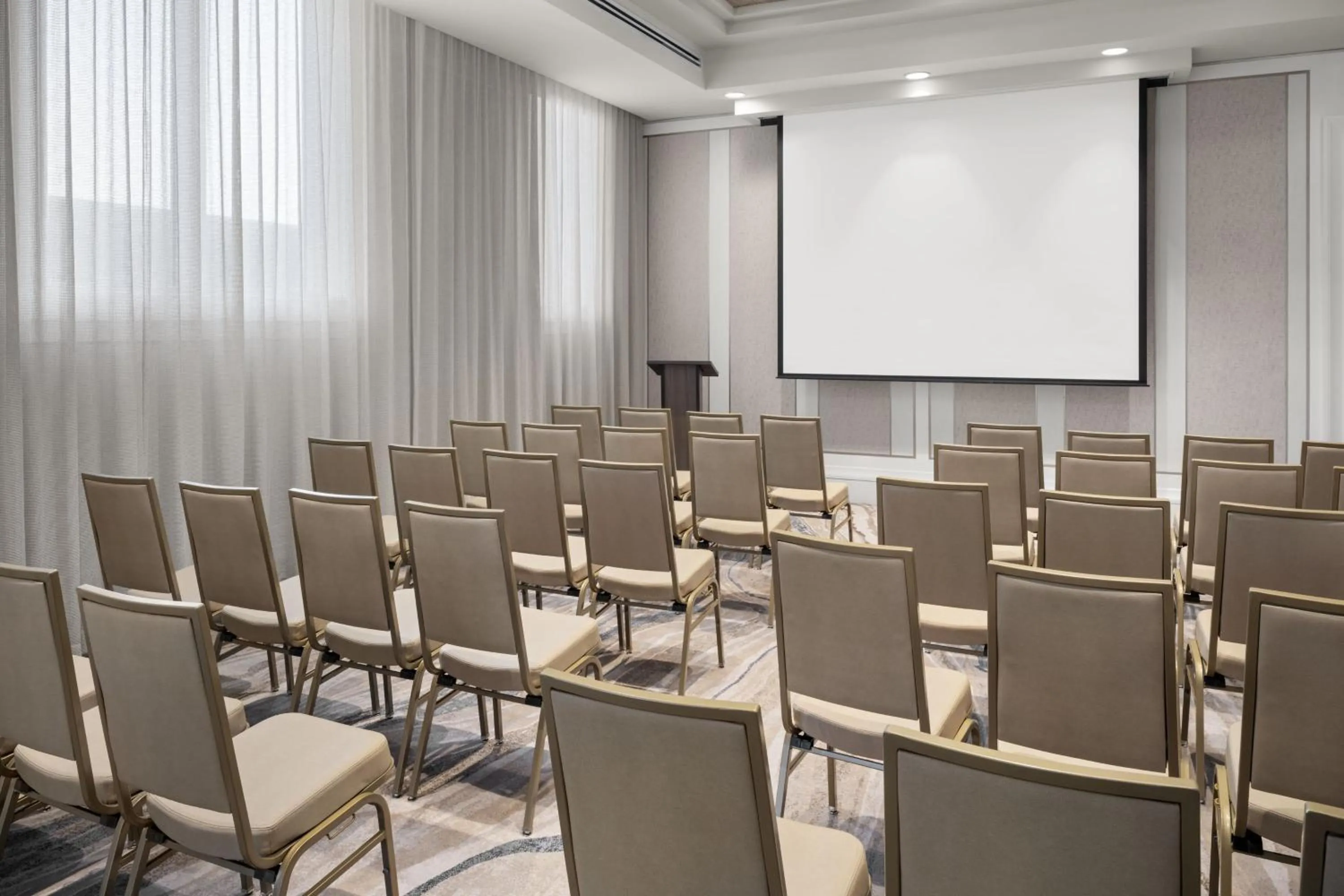 Meeting/conference room in Palm Beach Marriott Singer Island Beach Resort & Spa