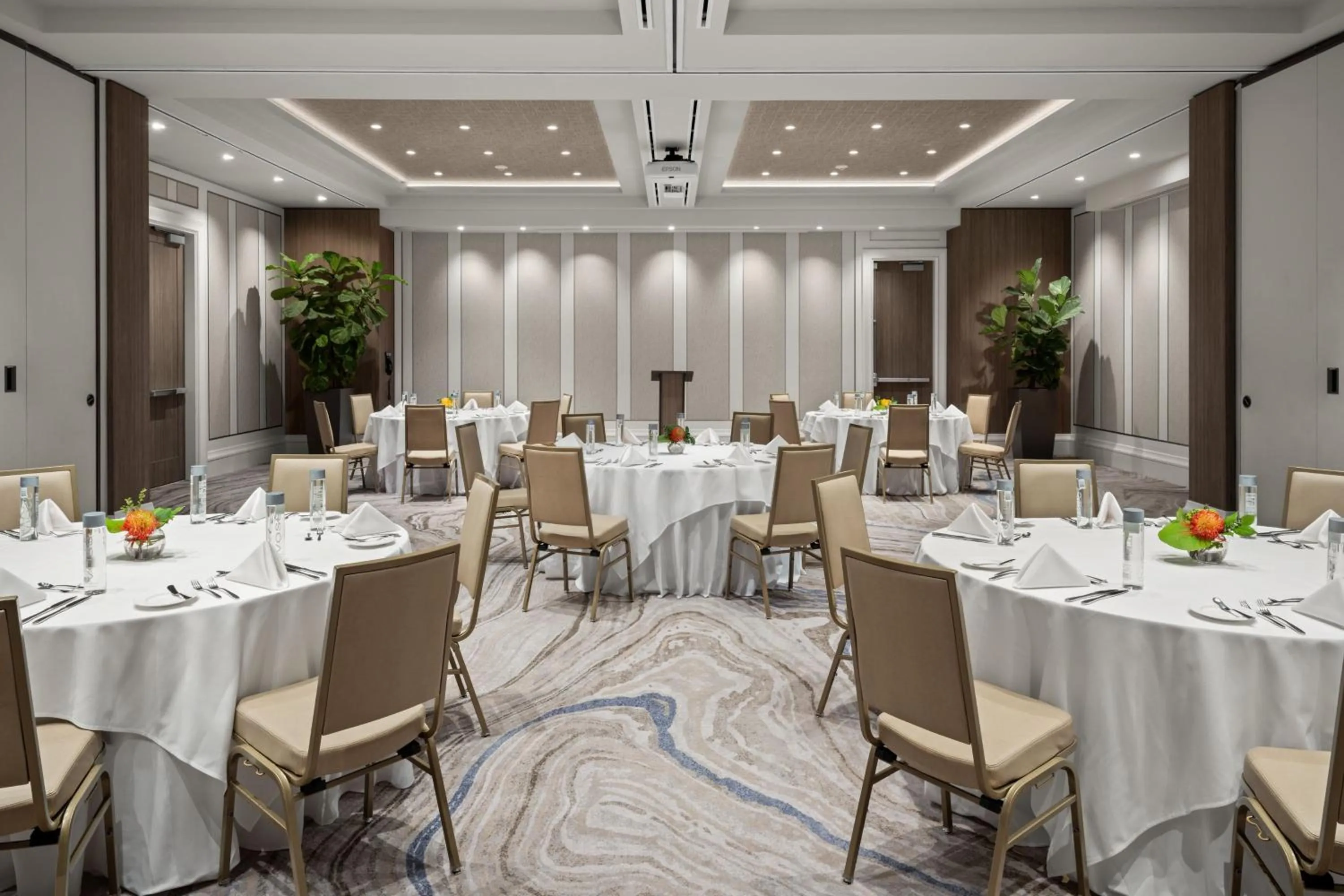 Lobby or reception in Palm Beach Marriott Singer Island Beach Resort & Spa
