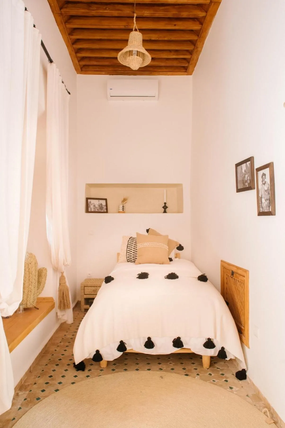 Bed in Riad Le Pèlerin