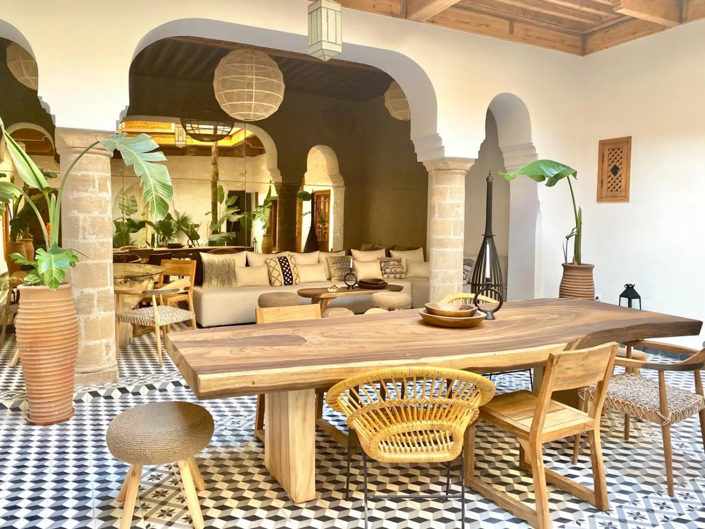 Restaurant/places to eat in Riad Le Pèlerin