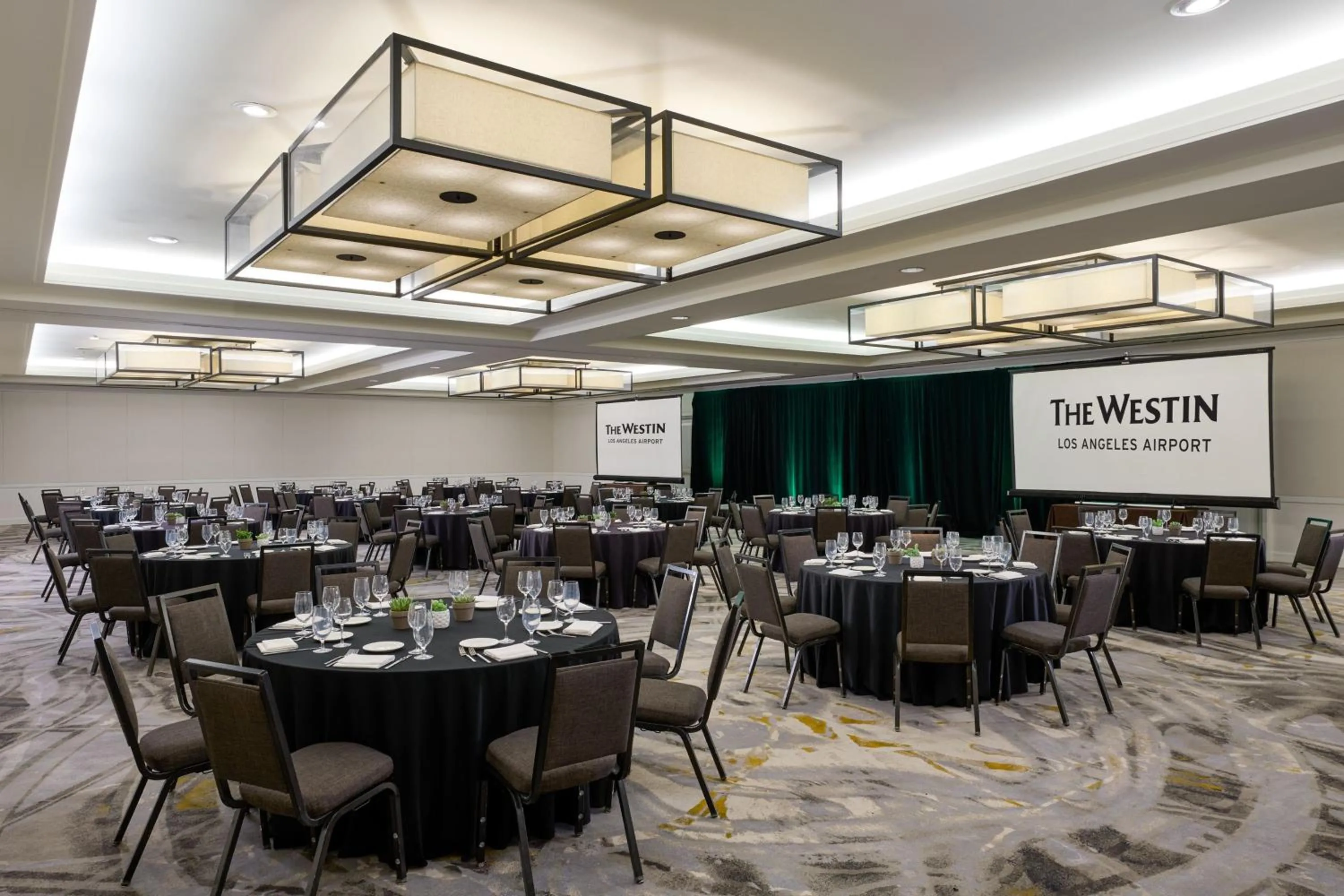 Meeting/conference room in The Westin Los Angeles Airport