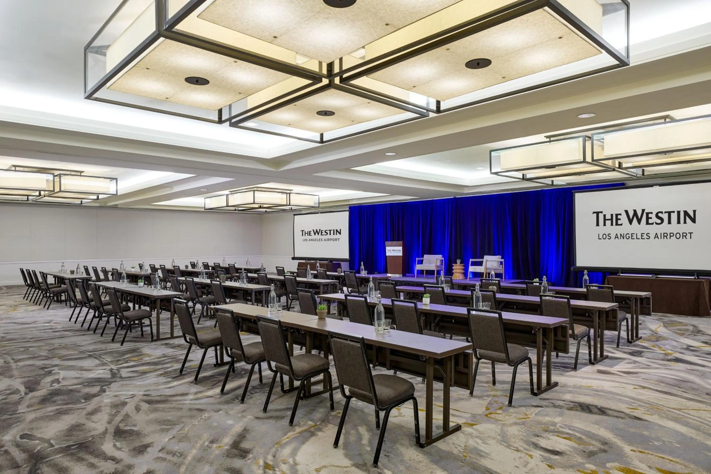 Meeting/conference room in The Westin Los Angeles Airport