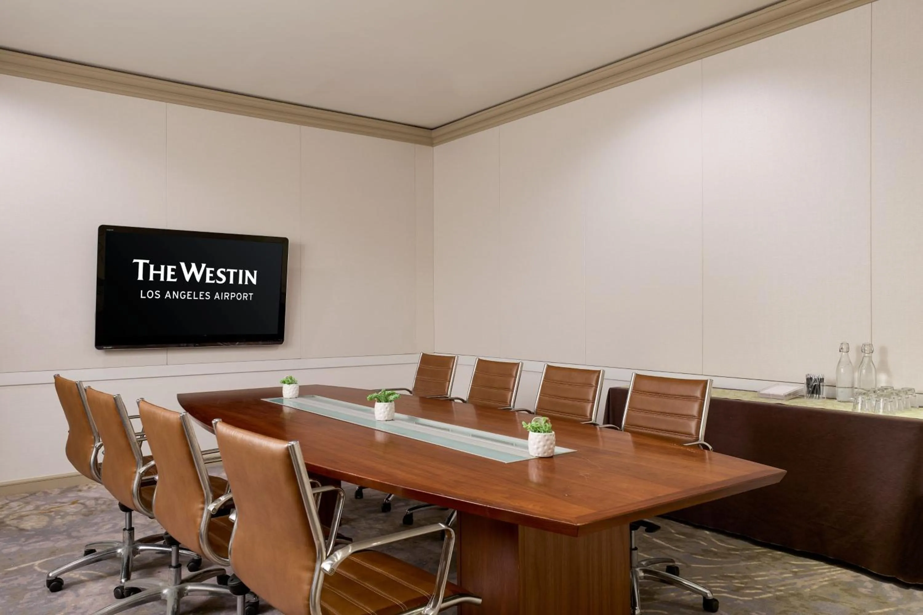 Meeting/conference room in The Westin Los Angeles Airport