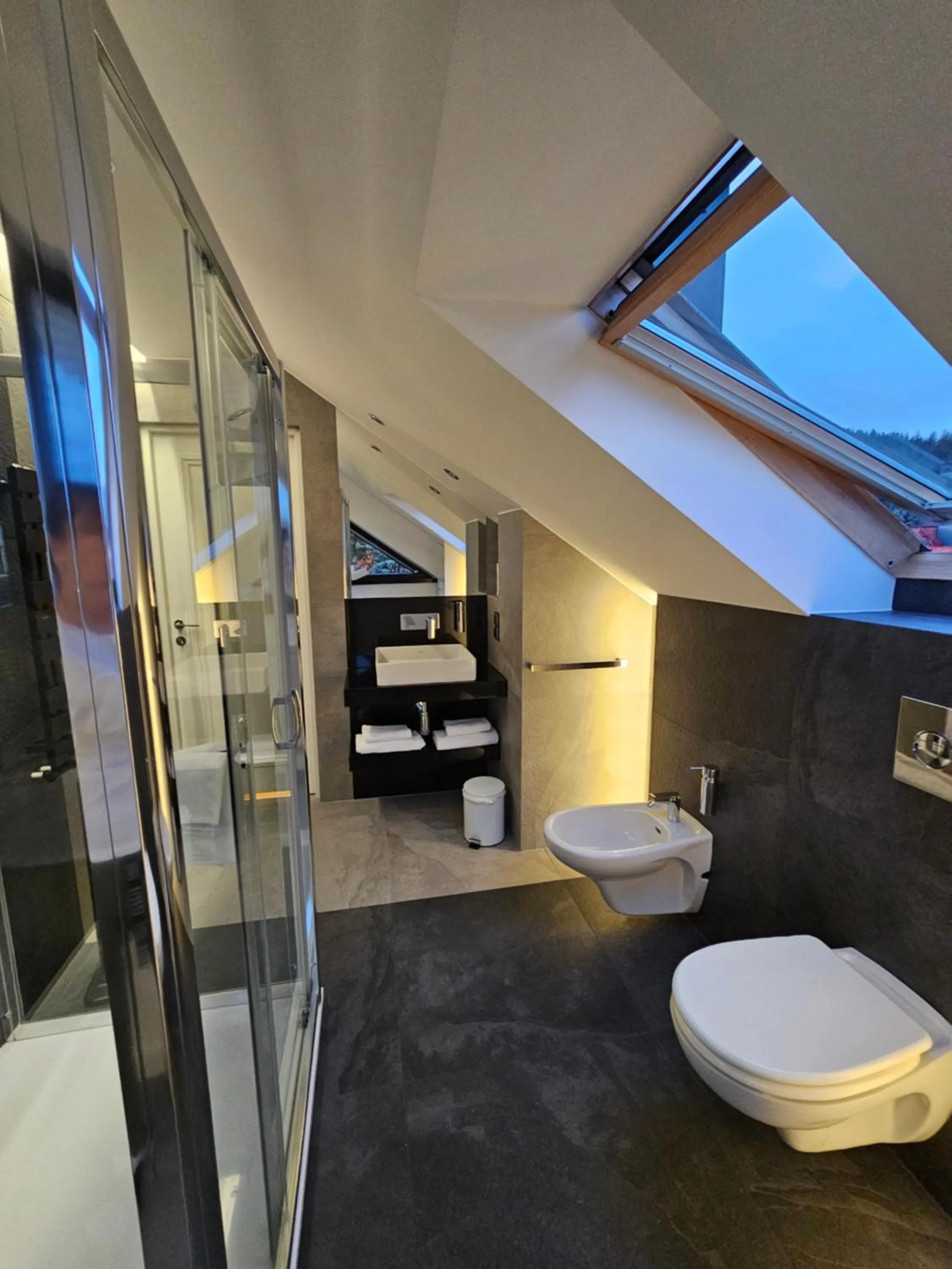 Shower in Altara Apartamenty Centrum - Free Parking