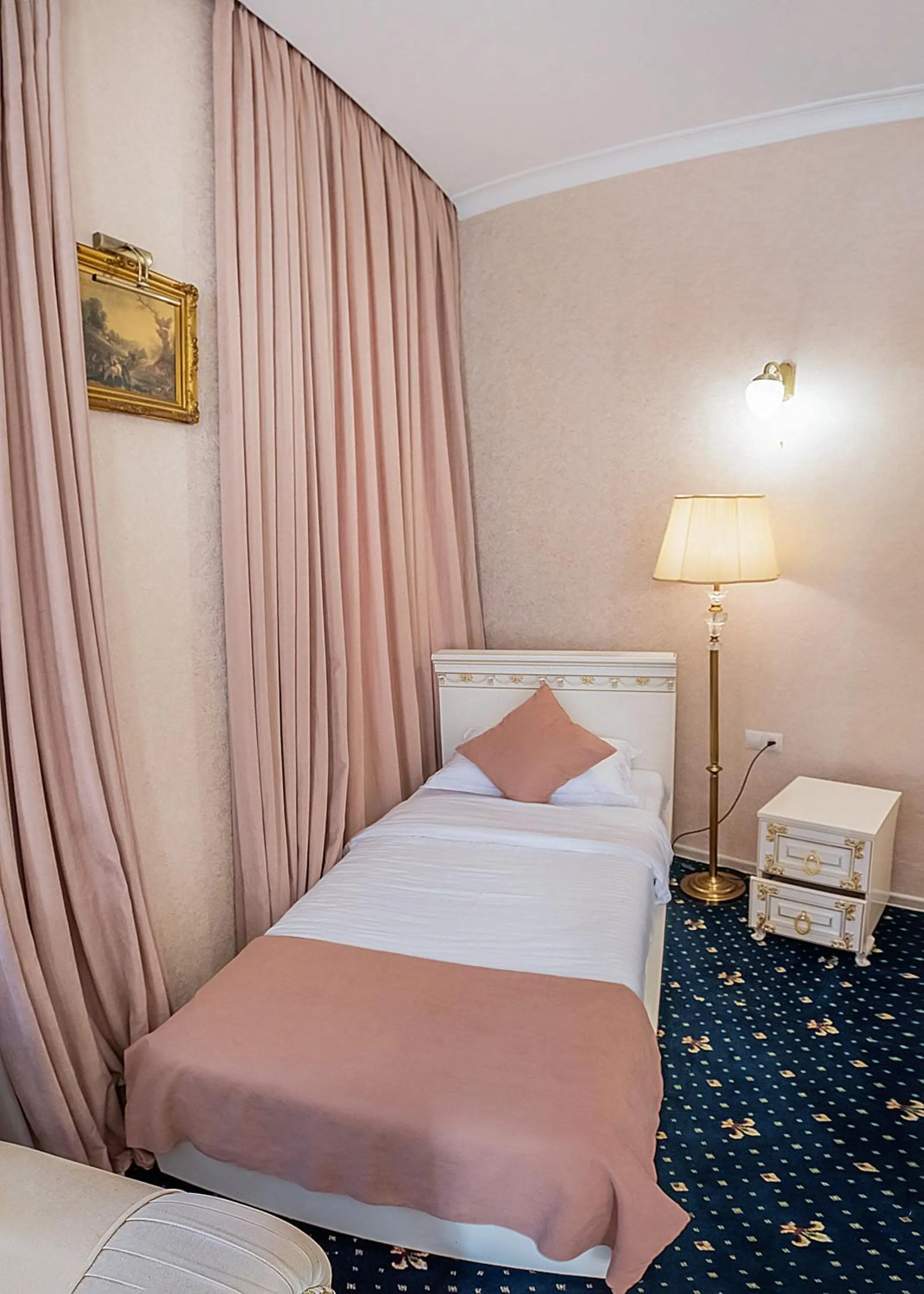 Bed in Vintage Hotel