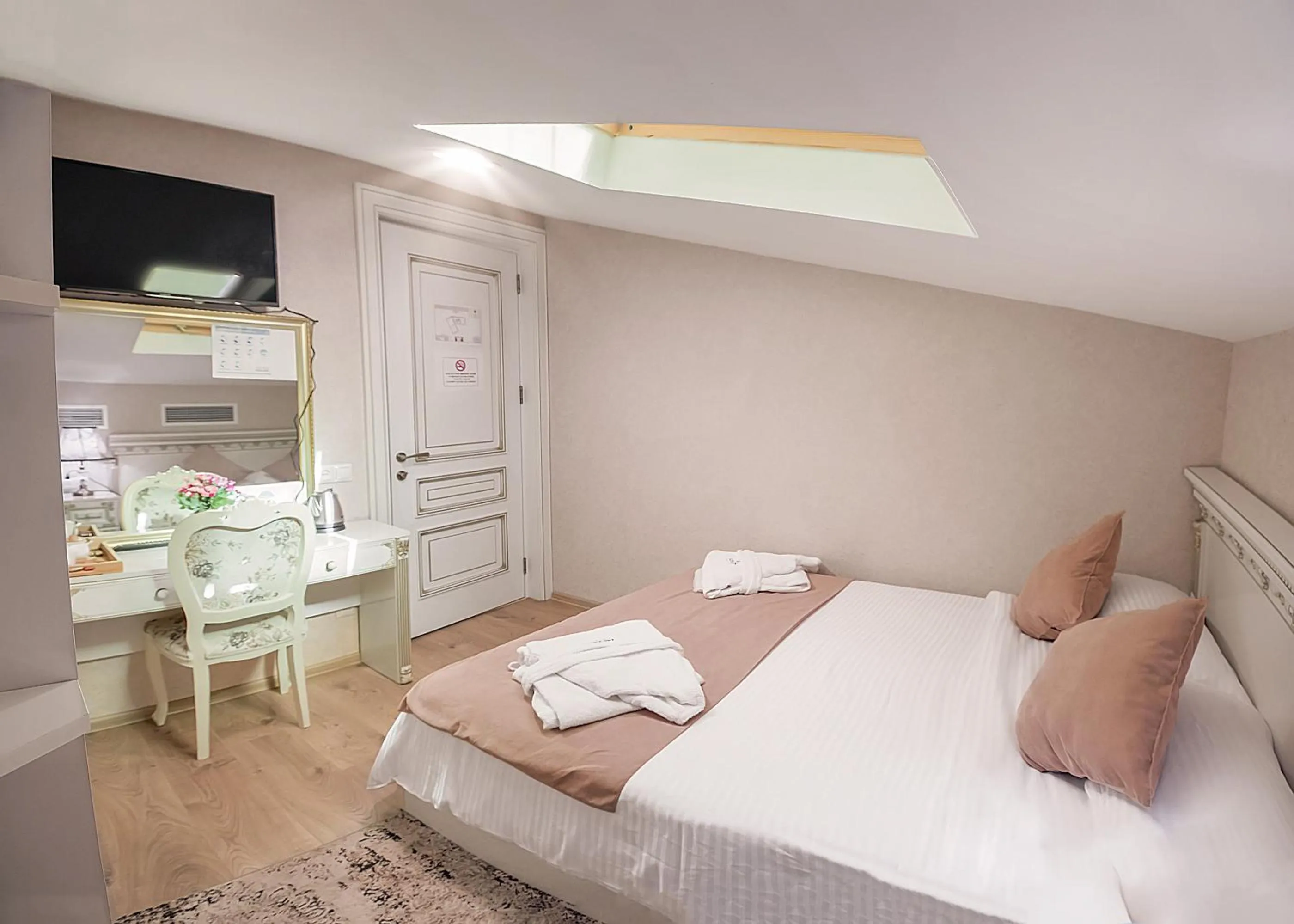 Bed in Vintage Hotel