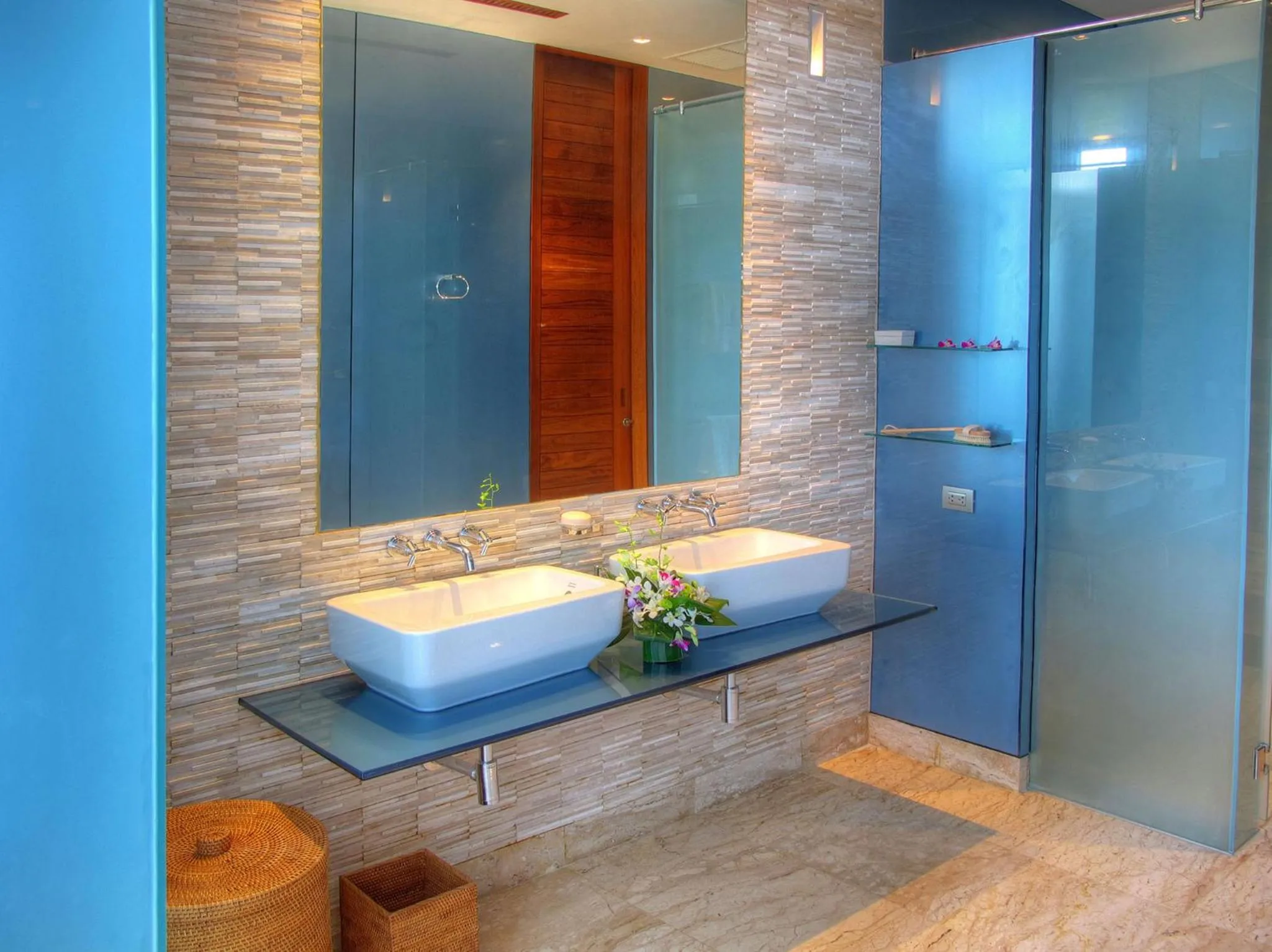 Shower in Villa Minh