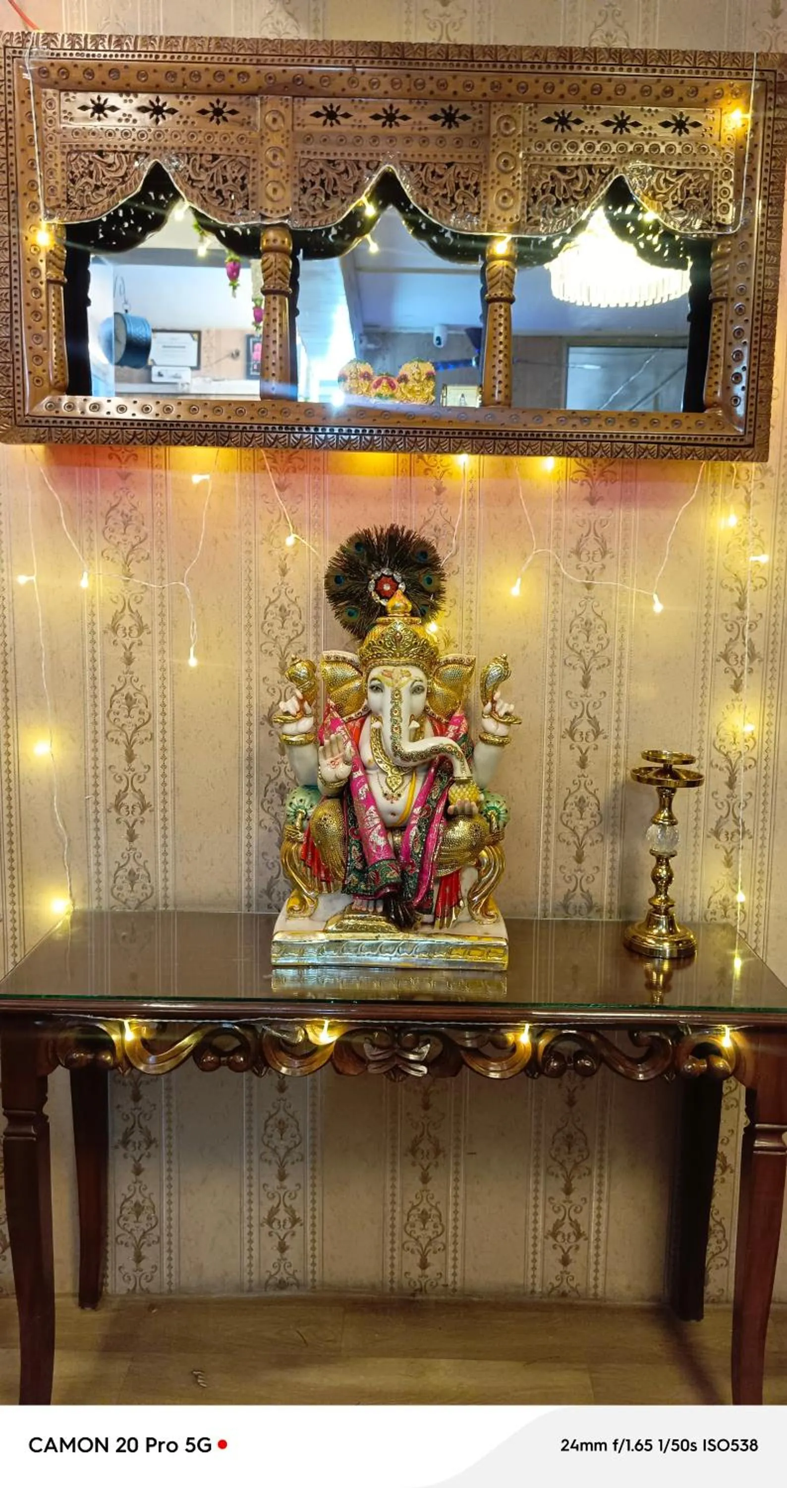 Decorative detail in Homestay Ac Dormitory