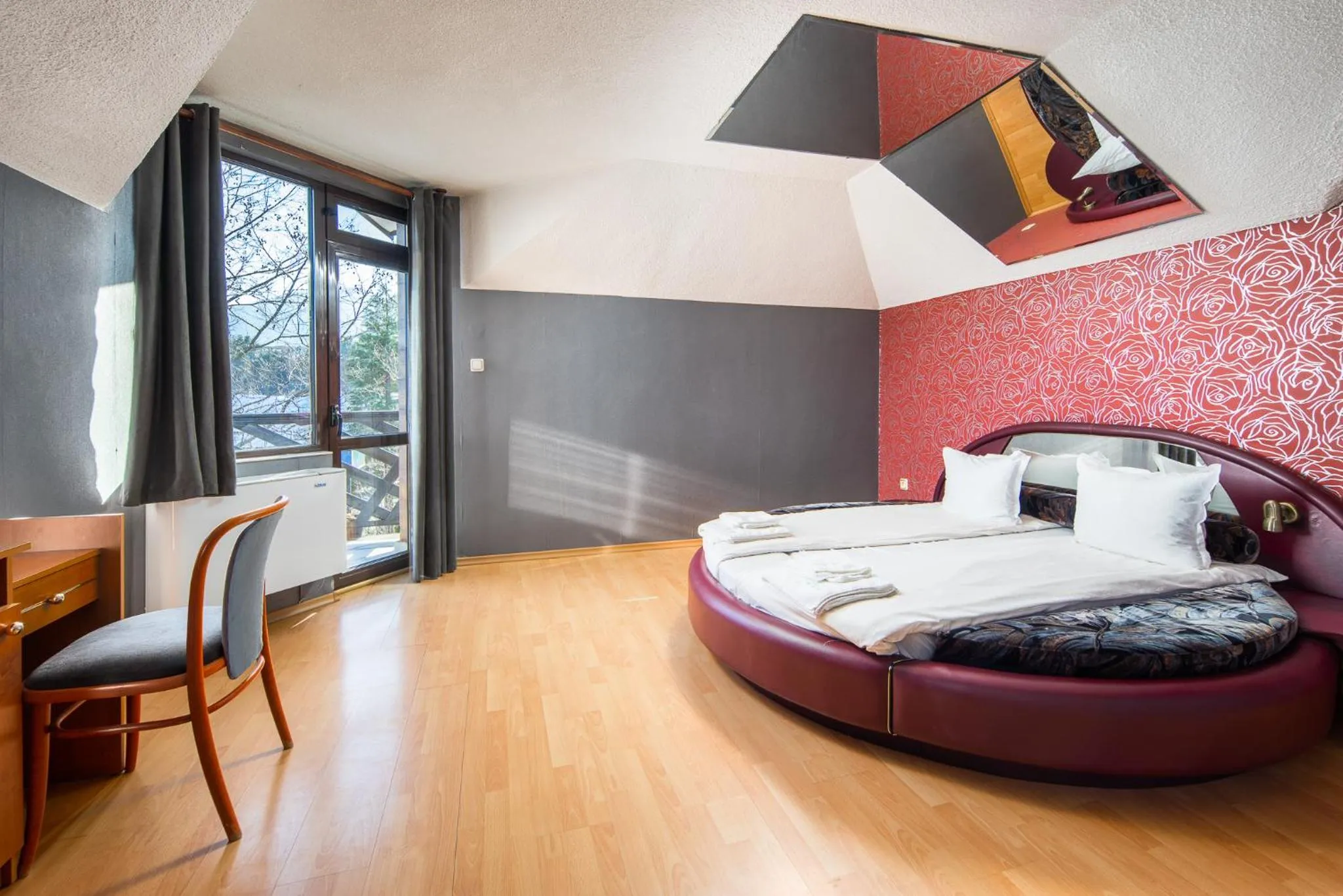 Photo of the whole room, Bed in Dolna Bania Hotel