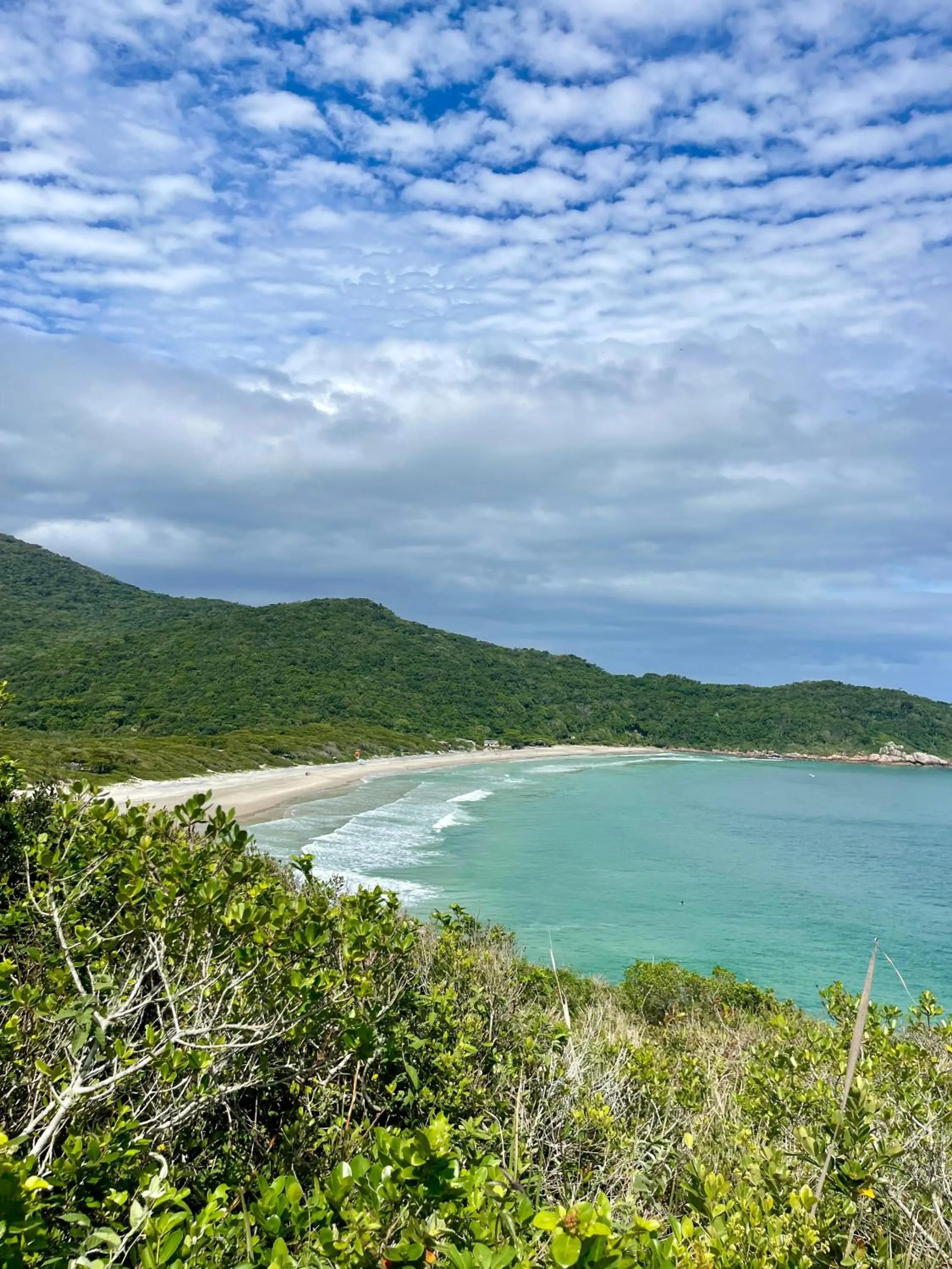 Hiking in Pequi hostel