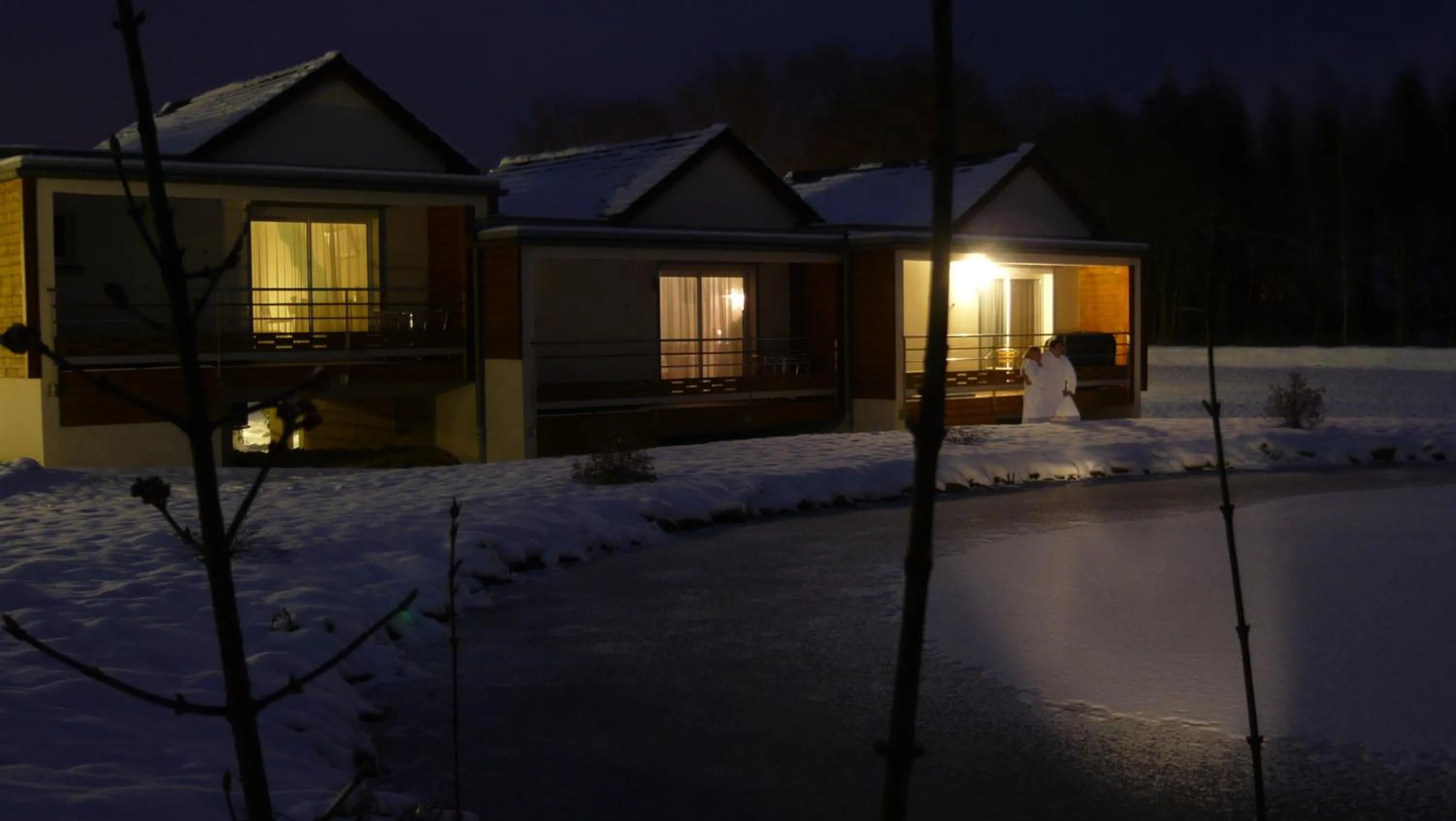 Property building in San-Val' Eau