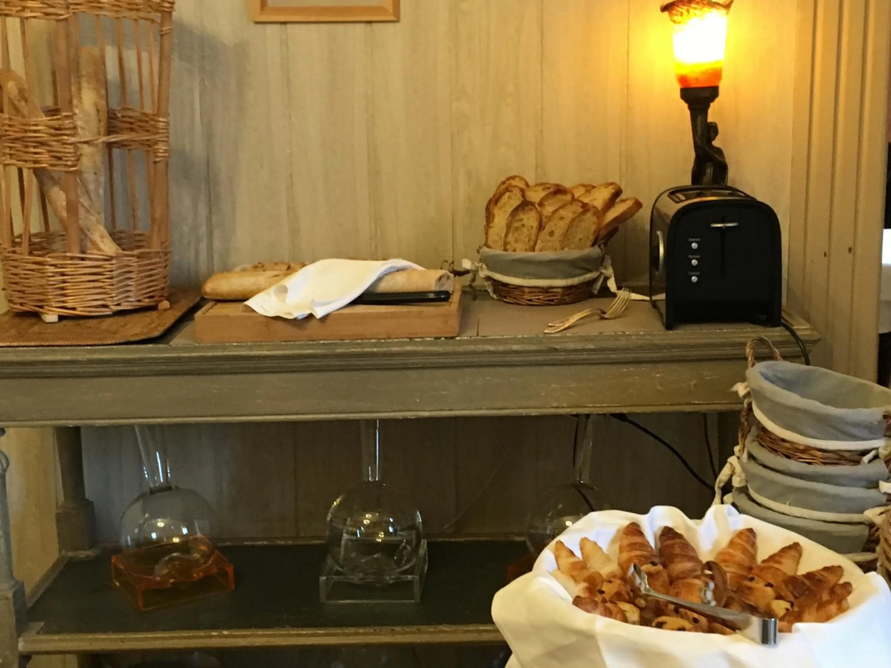 Buffet breakfast in La Roseraie Hôtel Restaurant