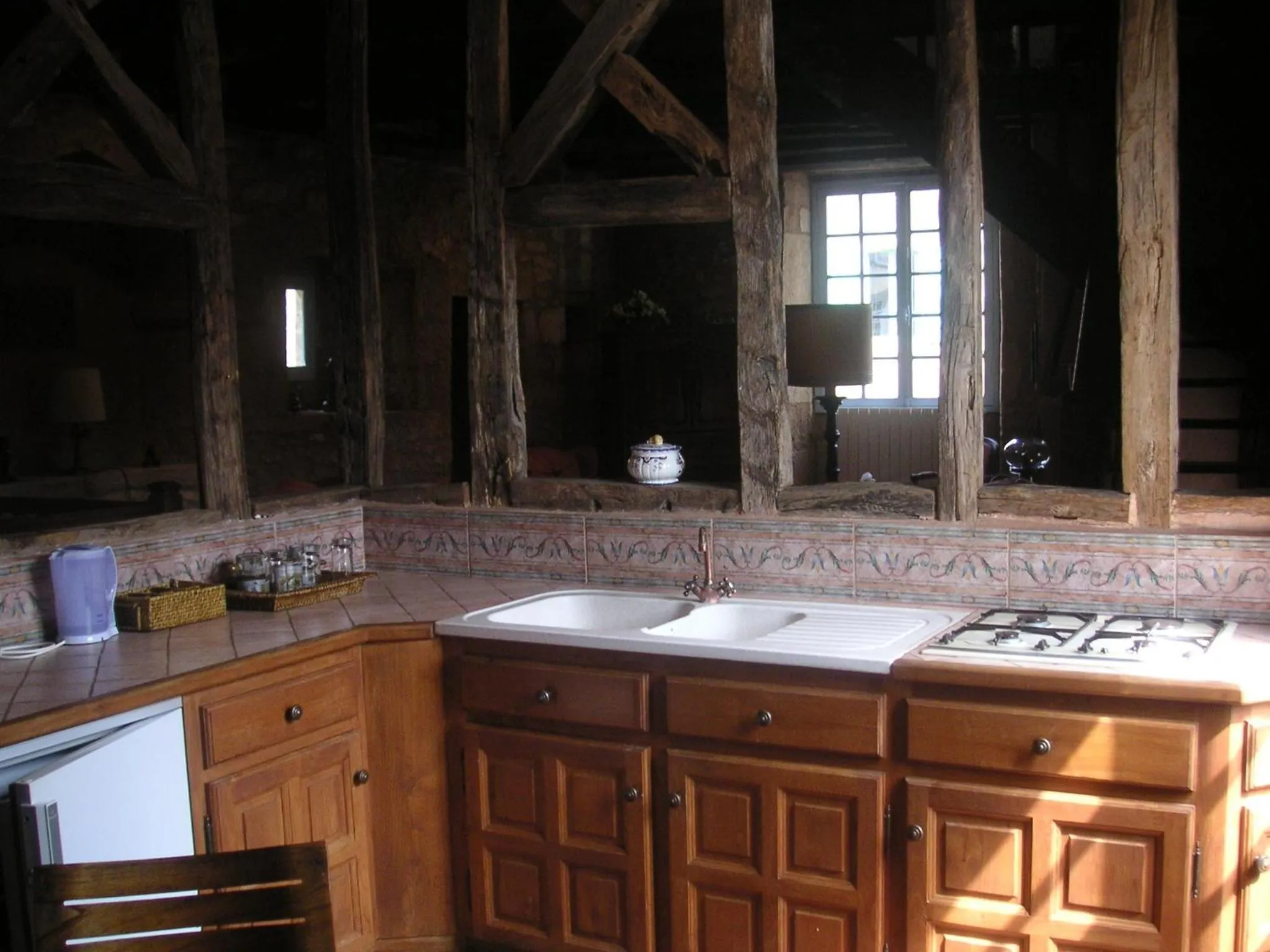 Kitchen or kitchenette in La Roseraie Hôtel Restaurant