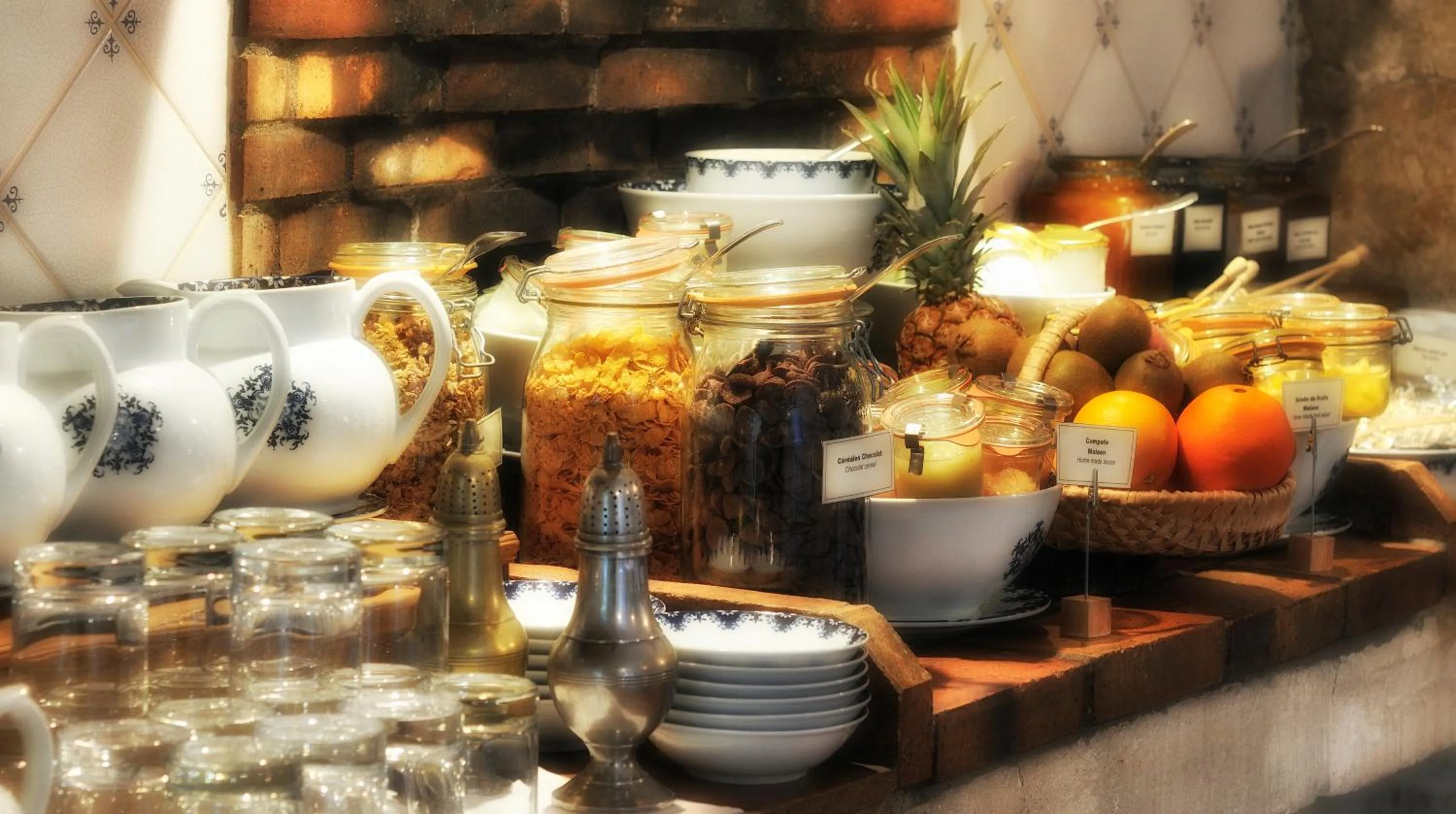 Restaurant/places to eat in Le Clair de la Plume - Teritoria