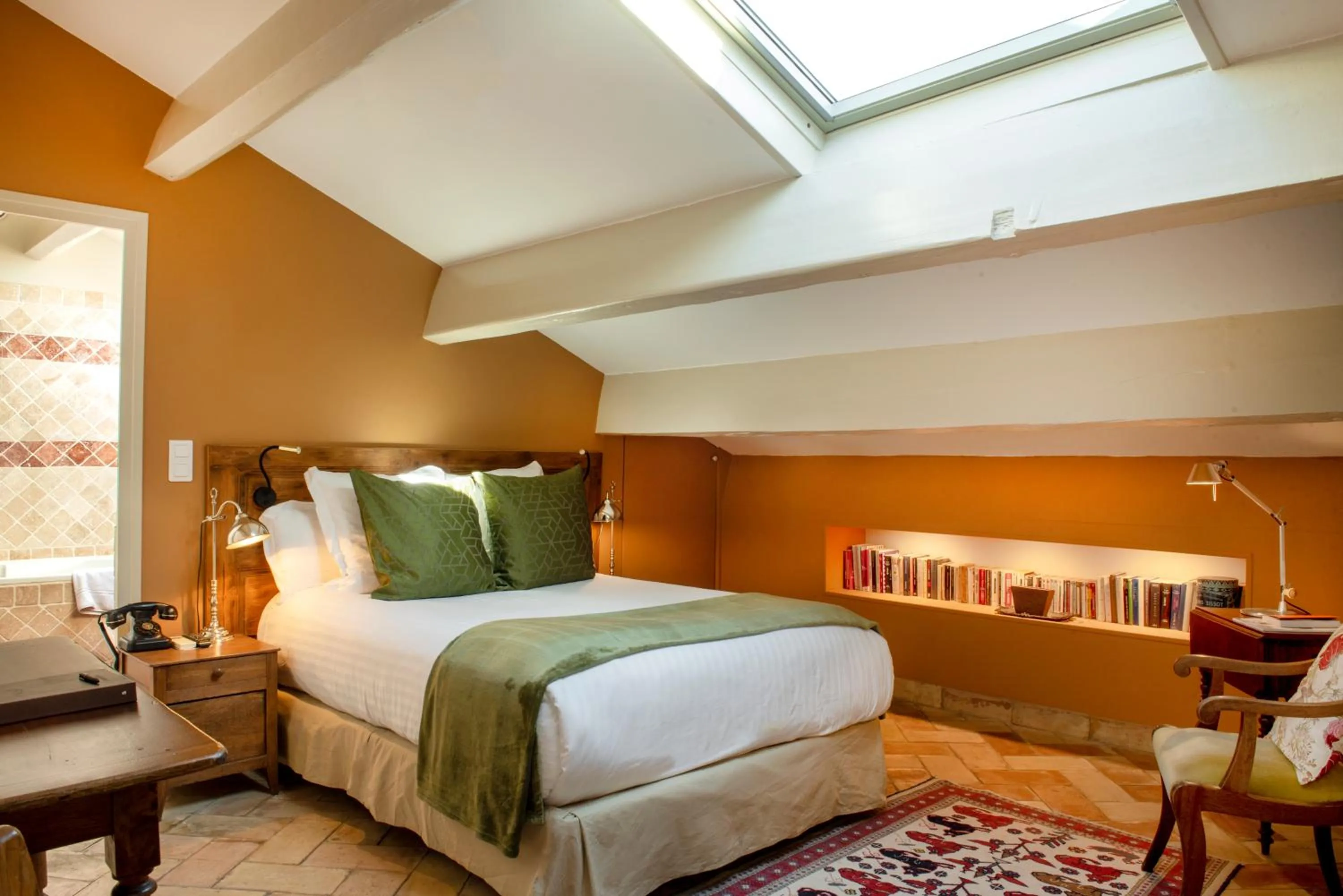 Library, Bed in Le Clair de la Plume - Teritoria