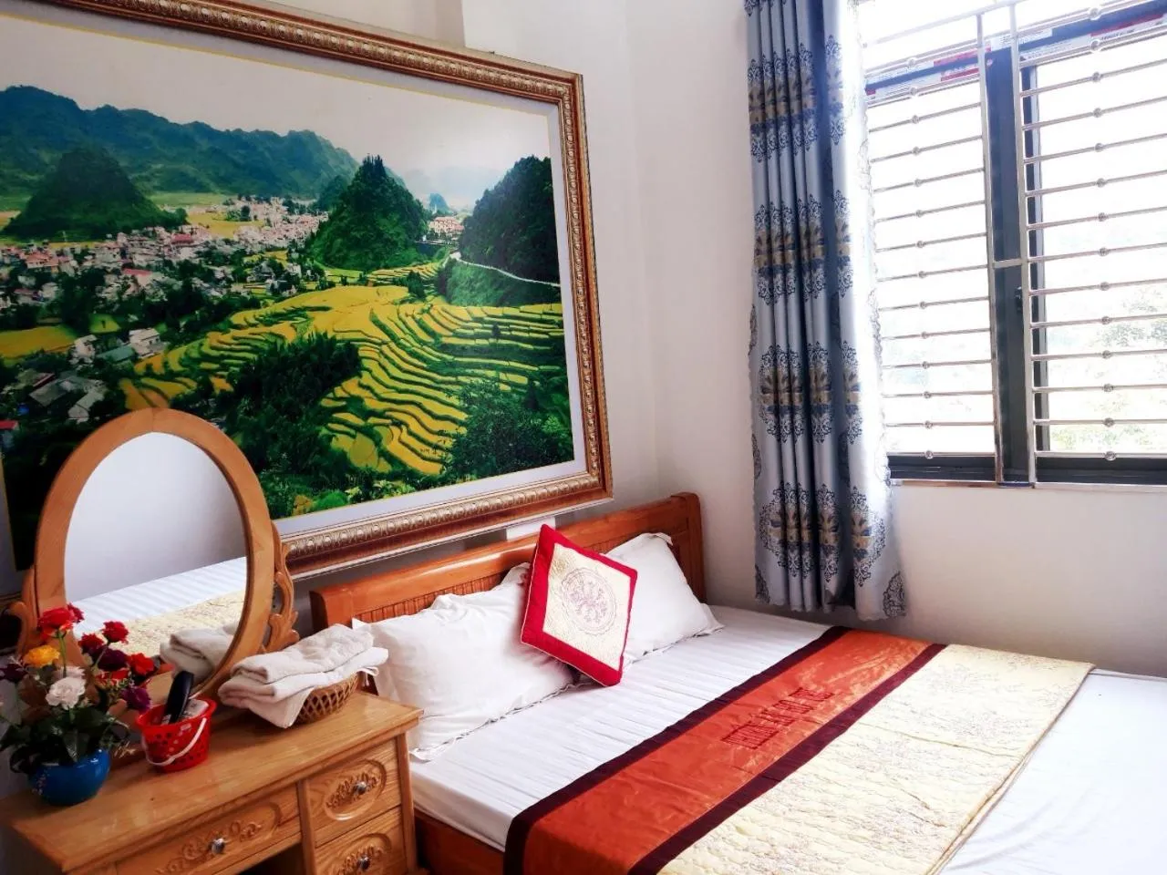 Bedroom, Bed in Hotel Thien An