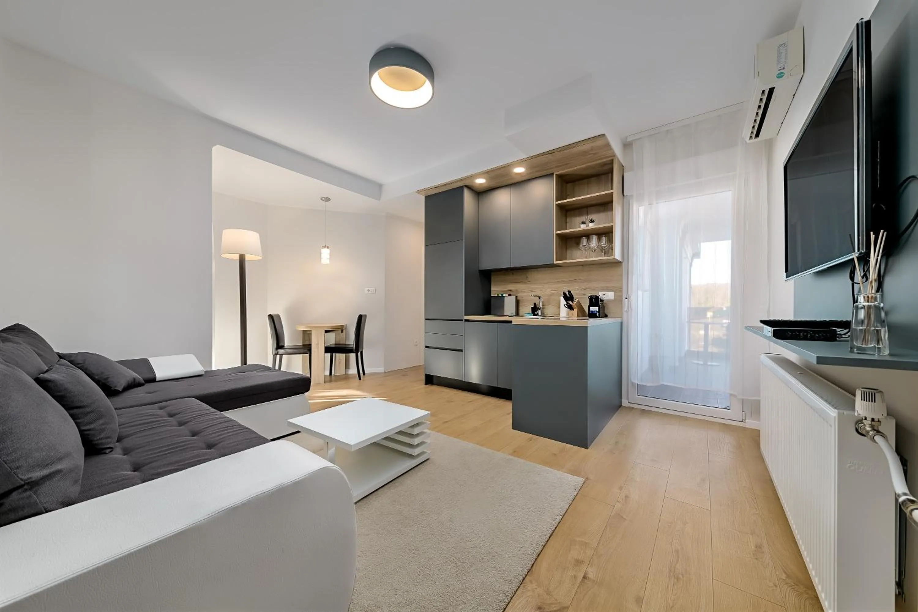 Kitchen or kitchenette in Villa Madison