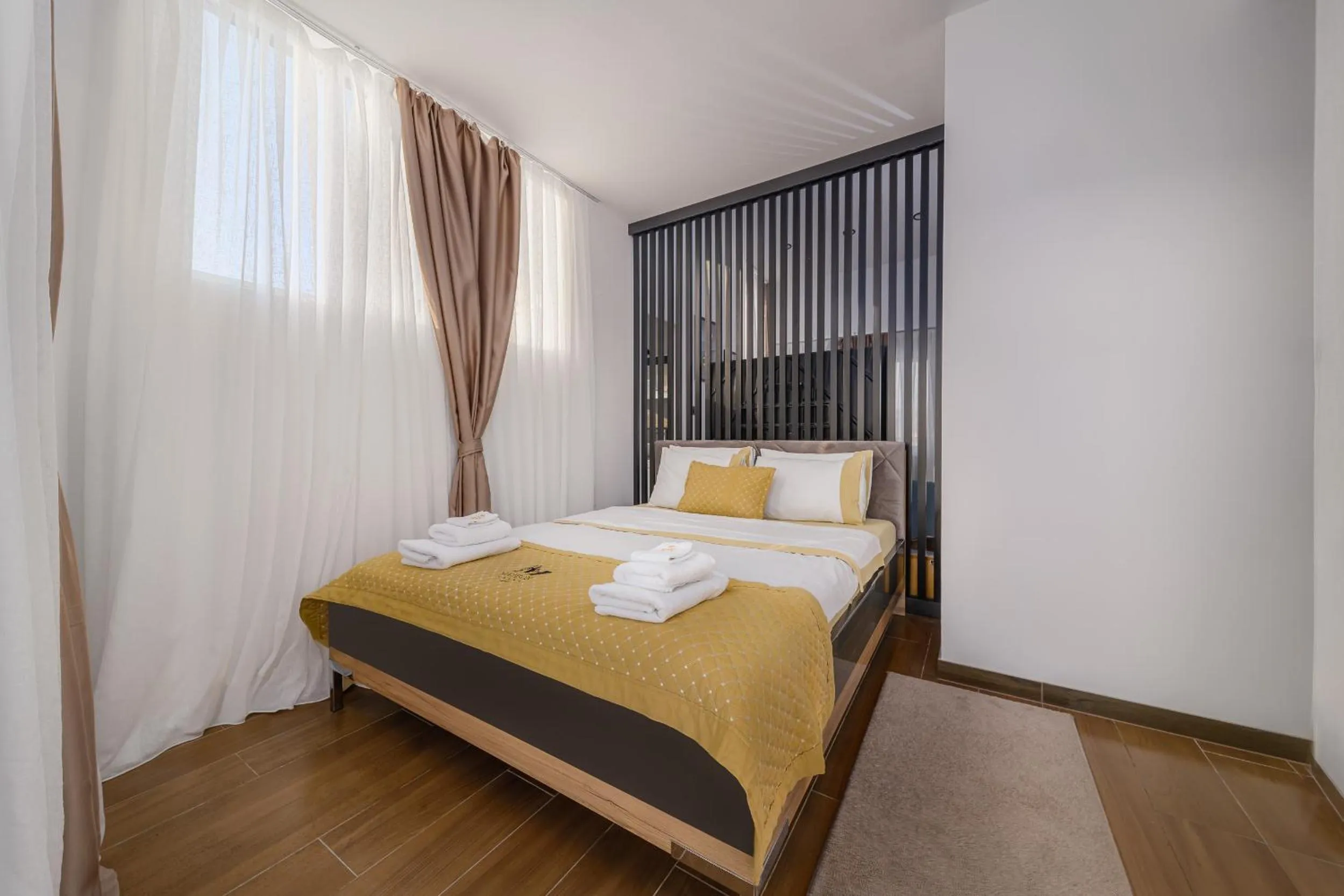 Bedroom, Bed in Villa Madison