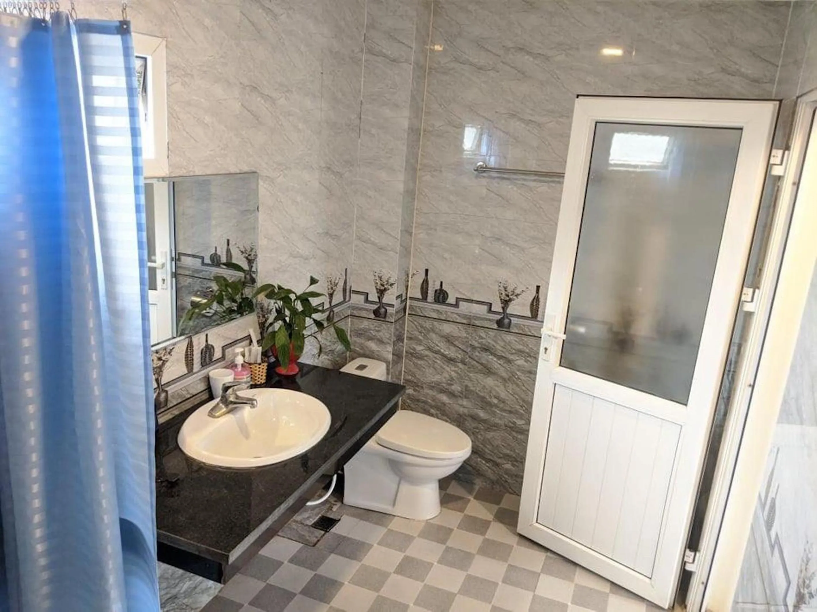 Shower in Ninh Binh Greenland Homestay