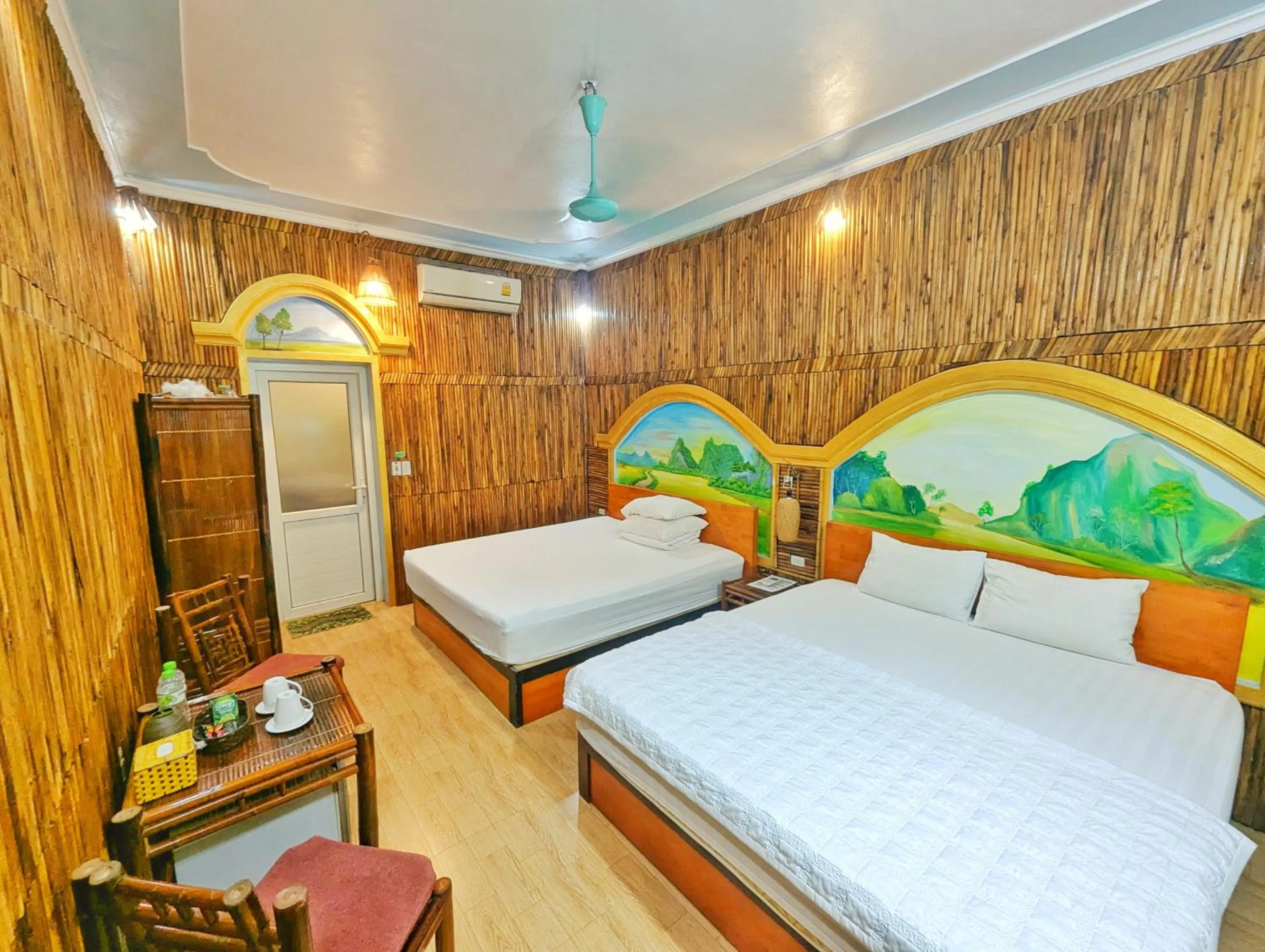 Bed in Ninh Binh Greenland Homestay